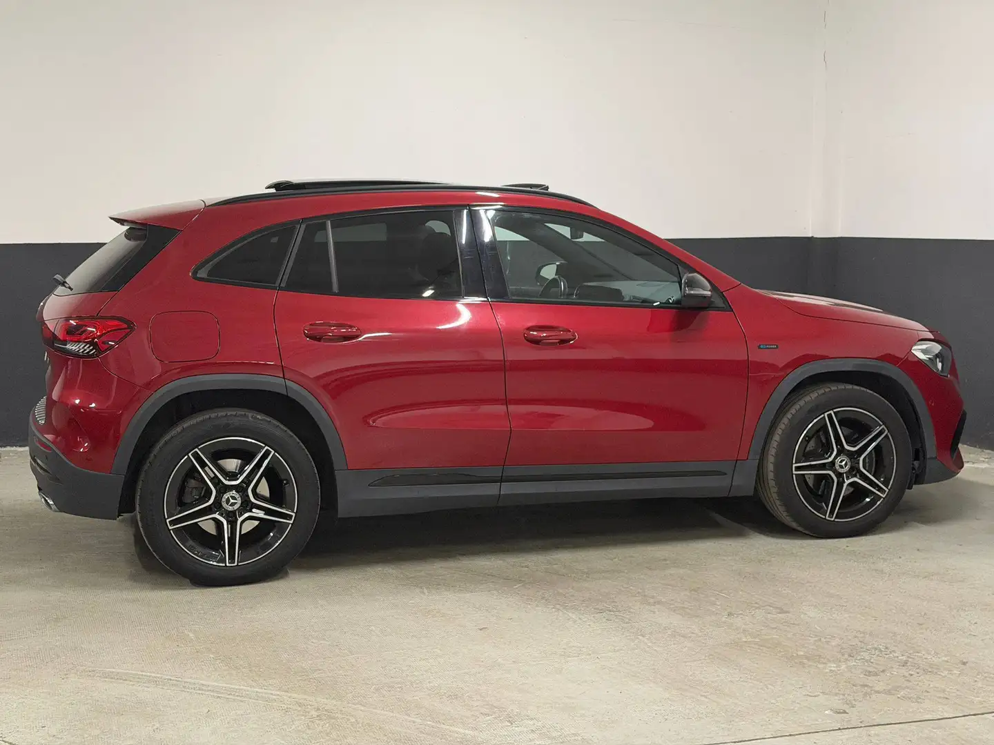 Anteprima 15 di MERCEDES GLA