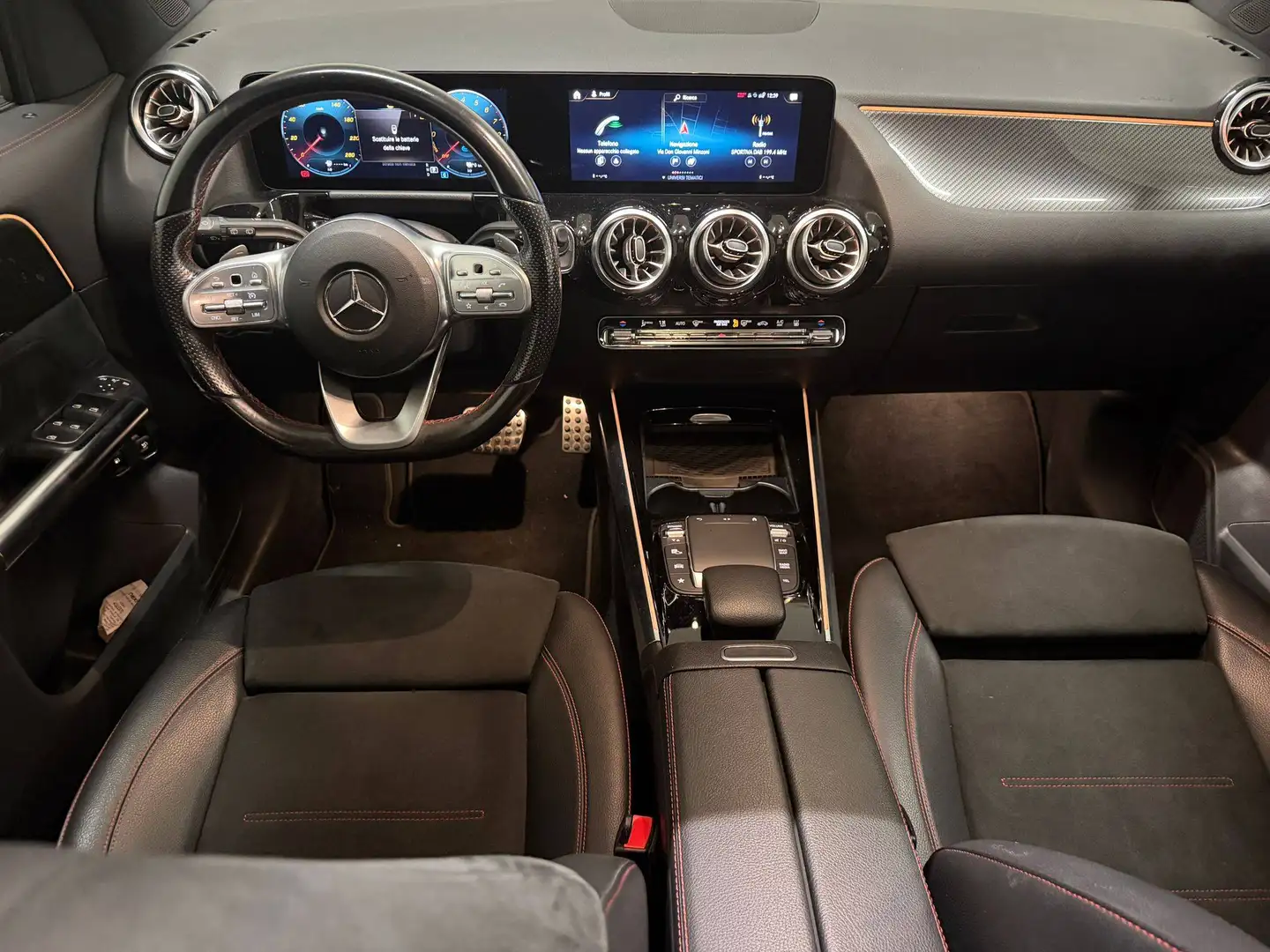 Anteprima 8 di MERCEDES GLA