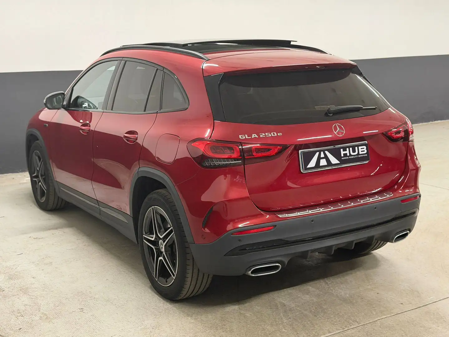 Anteprima 14 di MERCEDES GLA