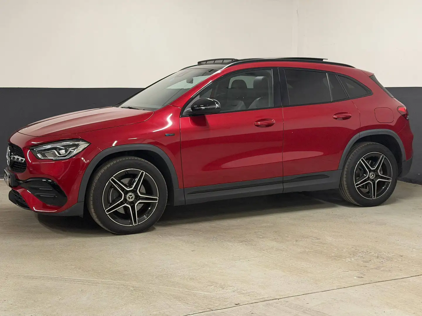 Anteprima 10 di MERCEDES GLA