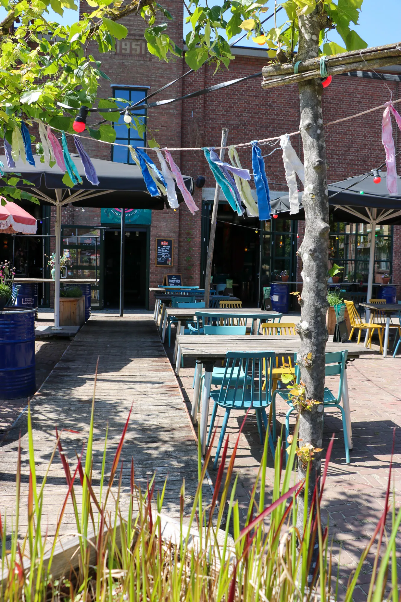 Terras & buiten bij Lust Hengelo