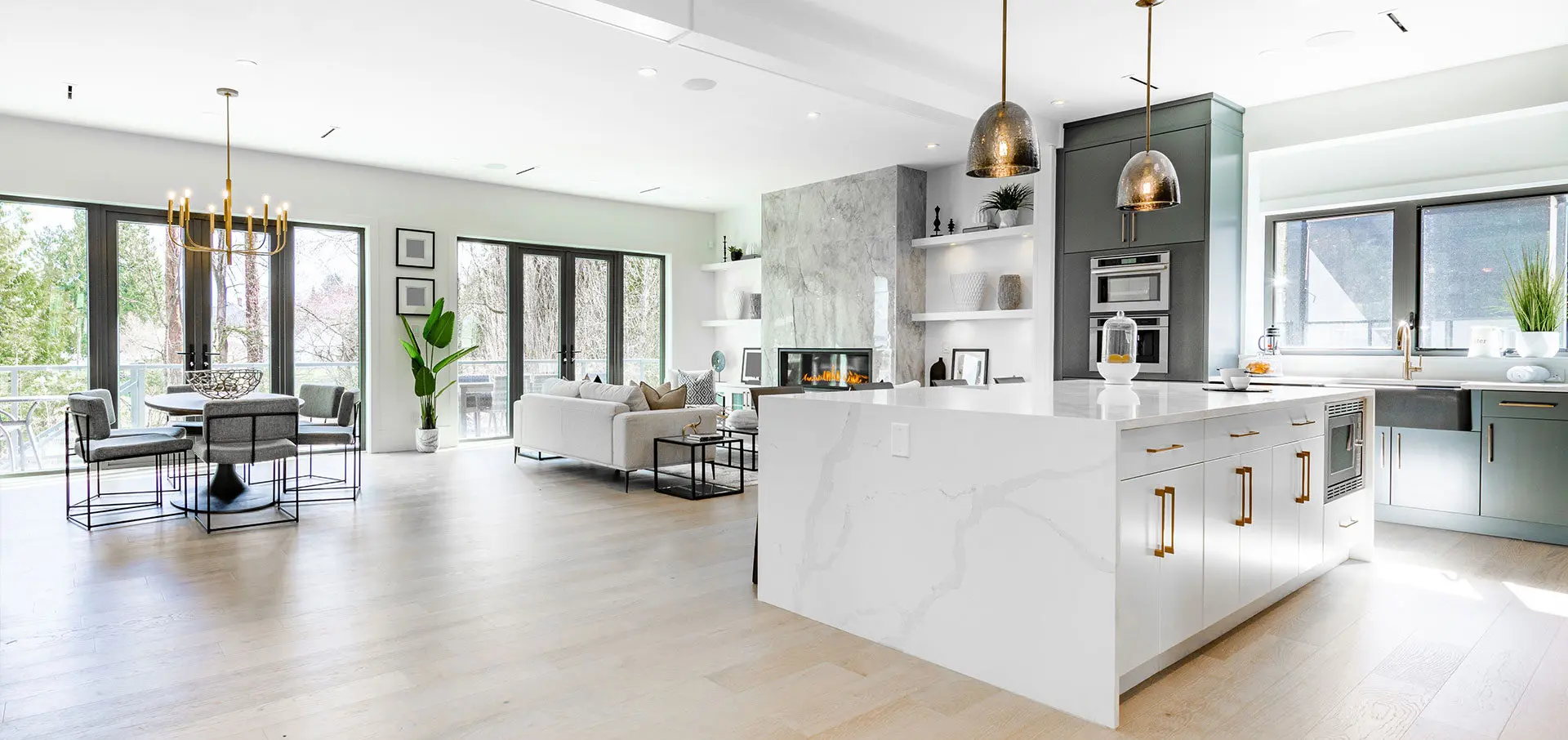 Home Staging Hero
