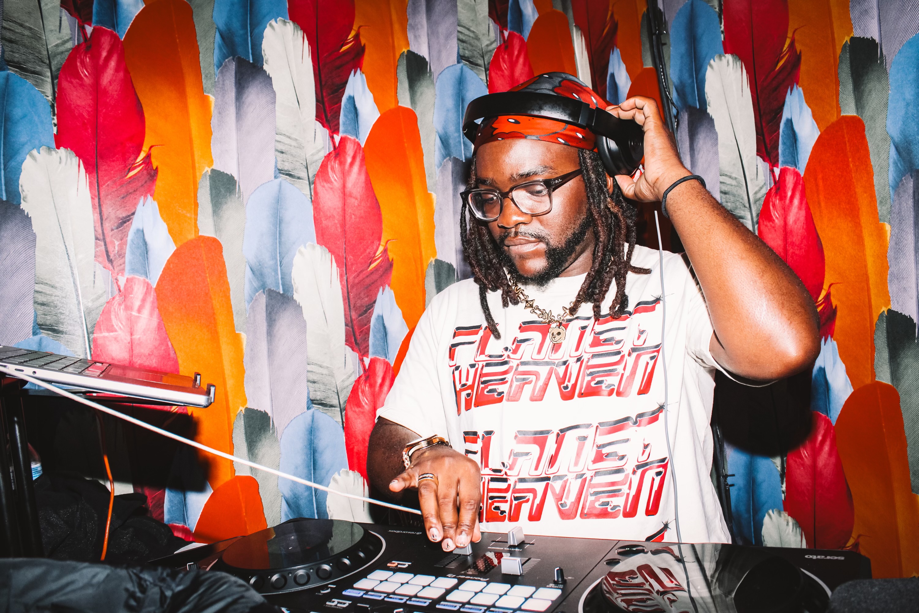 FIJIBOI DLO press photo 7