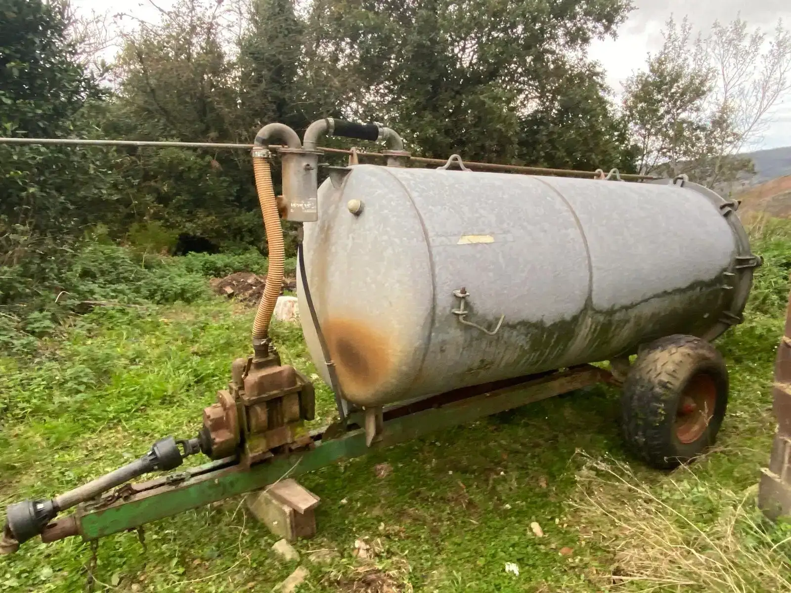 Cuba de purines Jhon Deere 3000L | Cubas