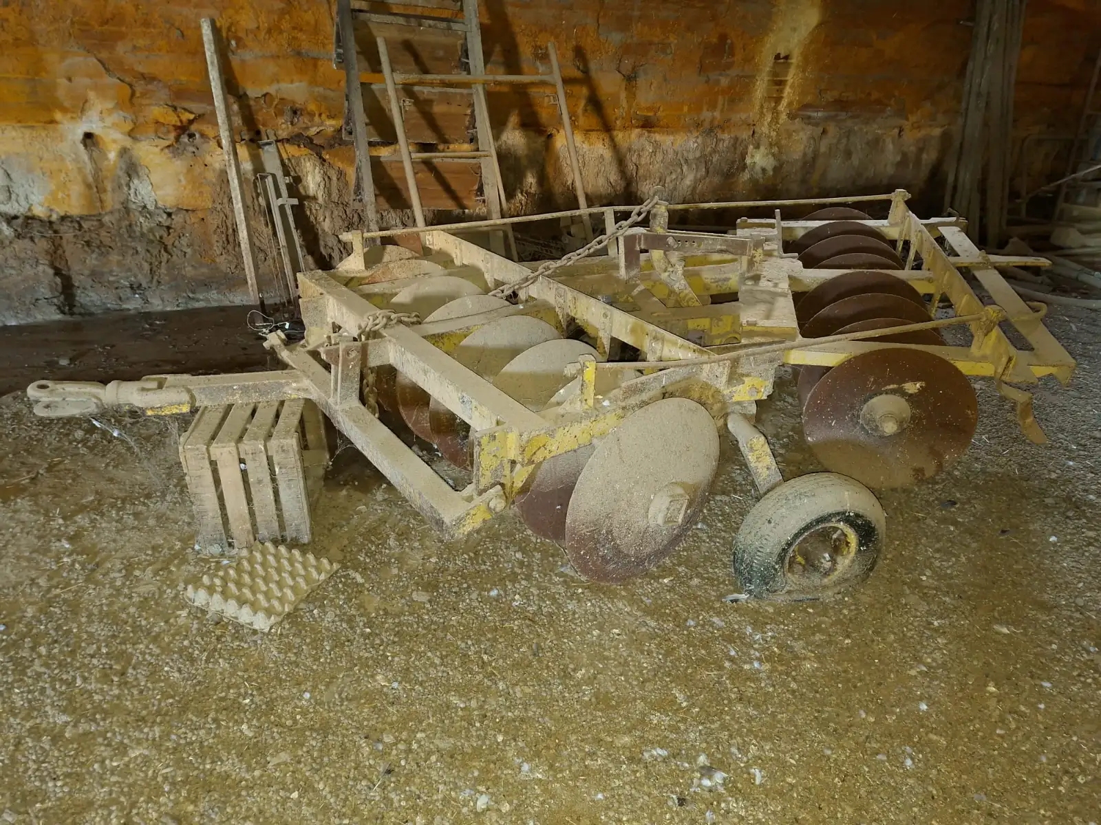 Grada de disco de 16 discos arrastraderas - Imagen del producto