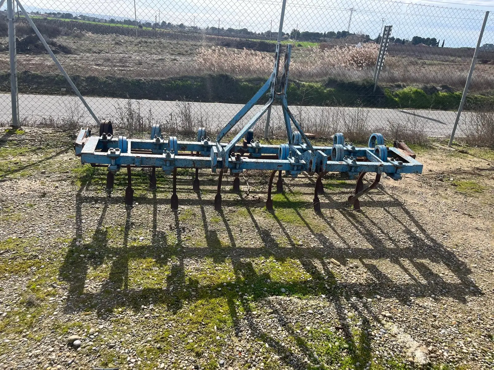 Cultivador de 13 brazos de rosco de 27 - Imagen del producto