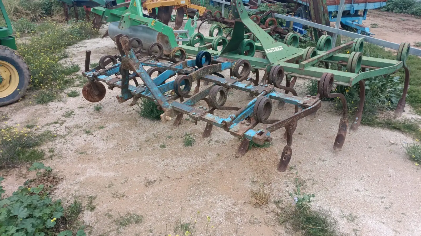 Cultivador de 9+4 brazos de rosco de 27 - vista 2