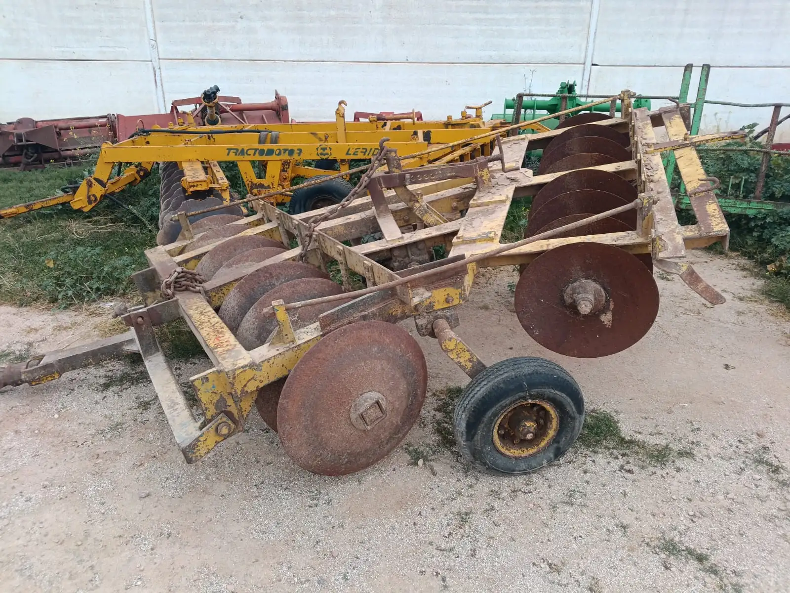 Grada de disco de 16 discos arrastraderas | Gradas