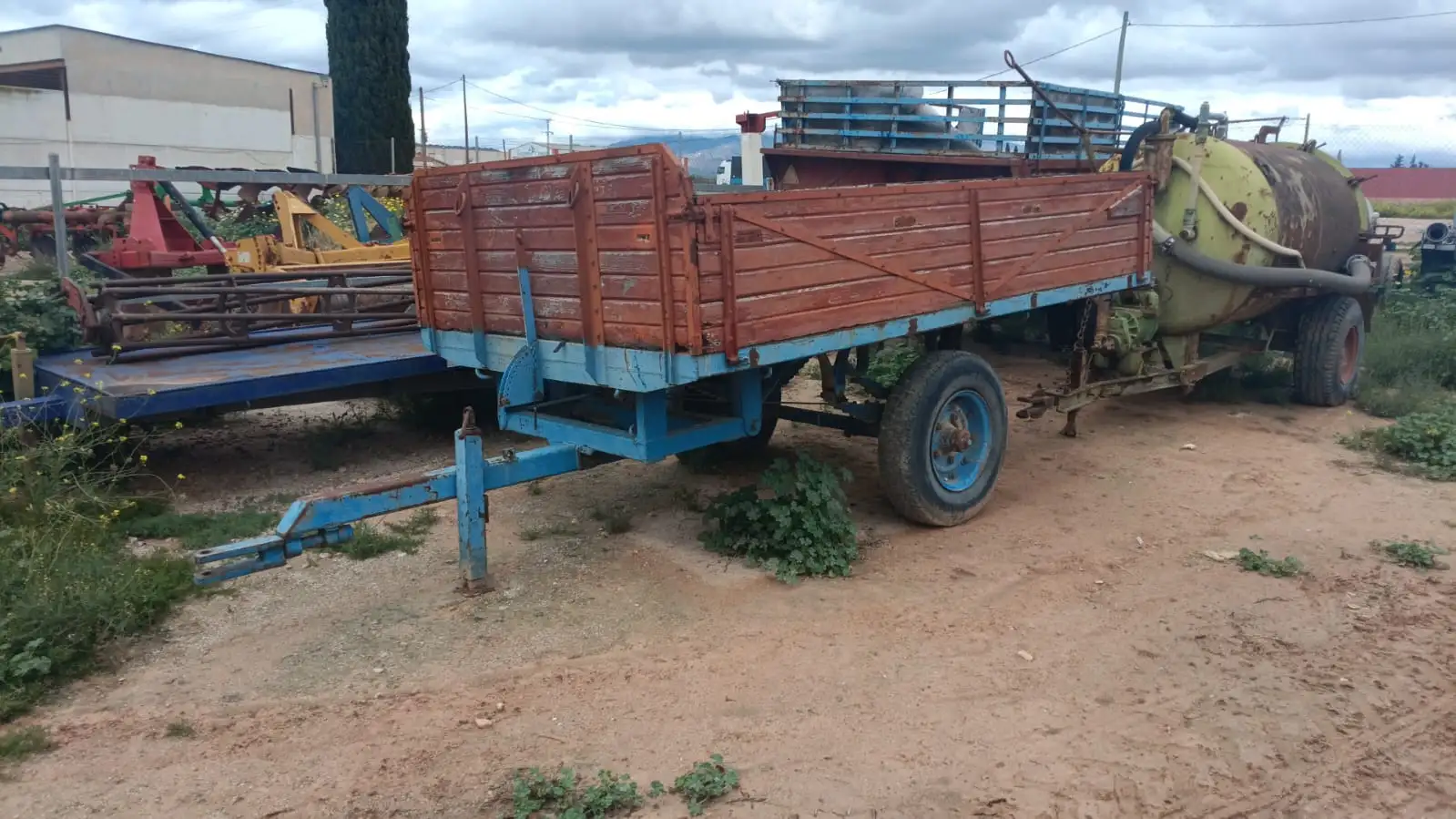 Remolque agrícola de 1 eje de 3250x1800x500 - Imagen del producto