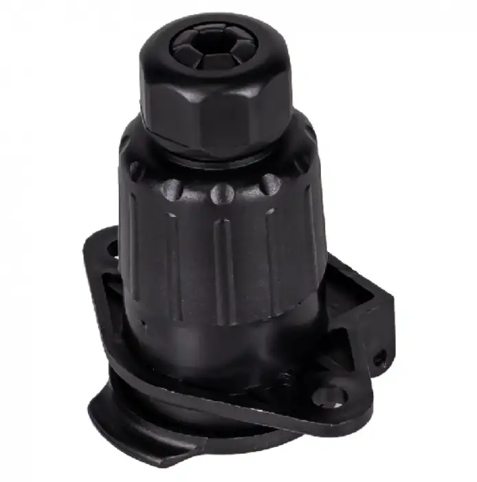 Toma de plástico 24V ´´N´´ - Imagen del producto