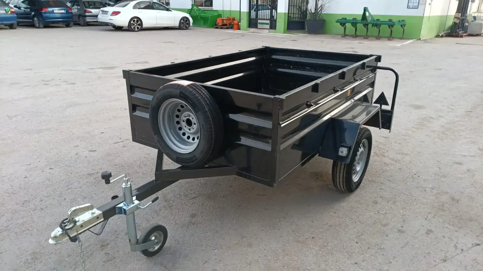 Remolque caja fija 1 eje 2000x1300x520 - vista 2