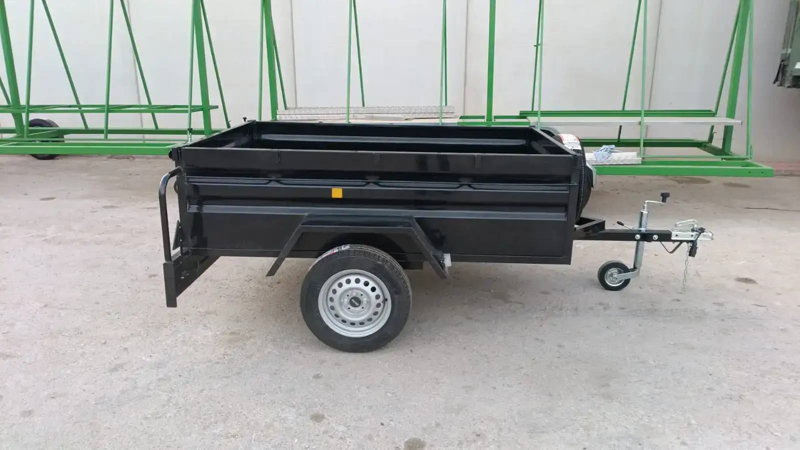 Remolque caja fija 1 eje 2000x1300x520 - vista 5
