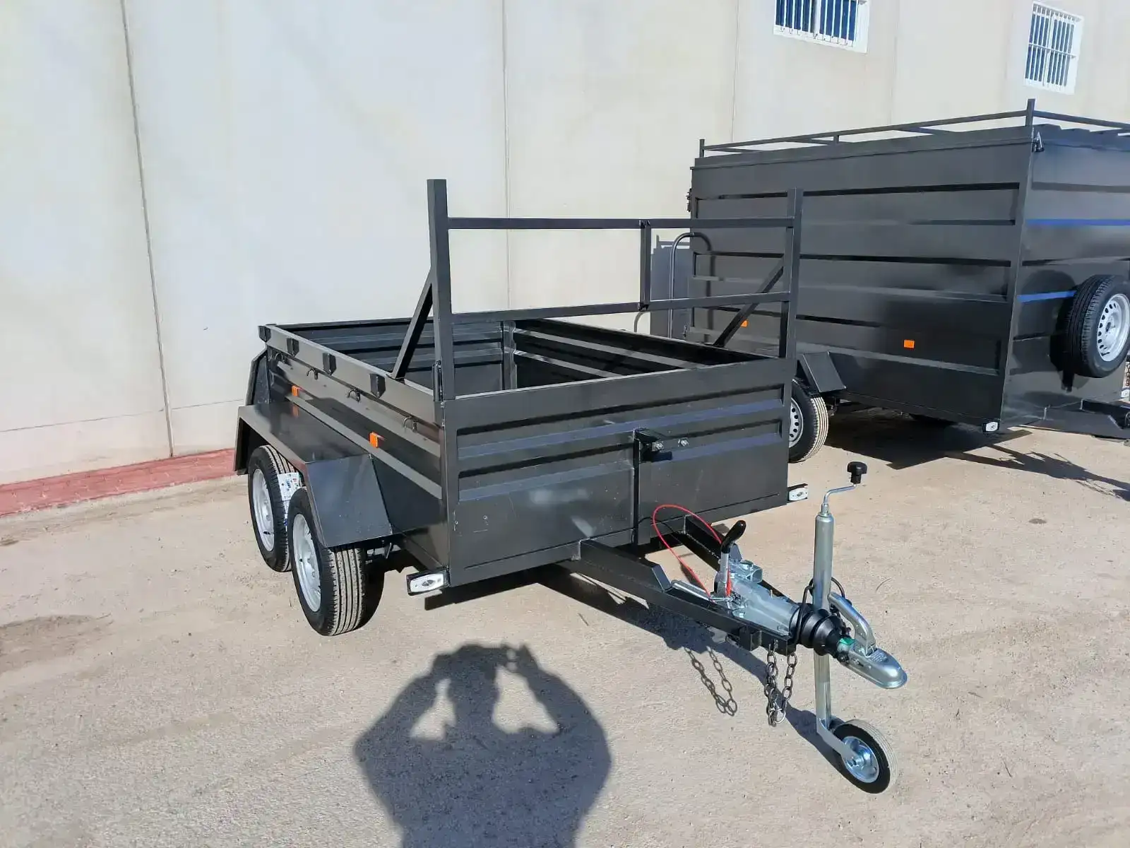 Remolque caja fija 2 ejes 2200x1400x500 - vista 5