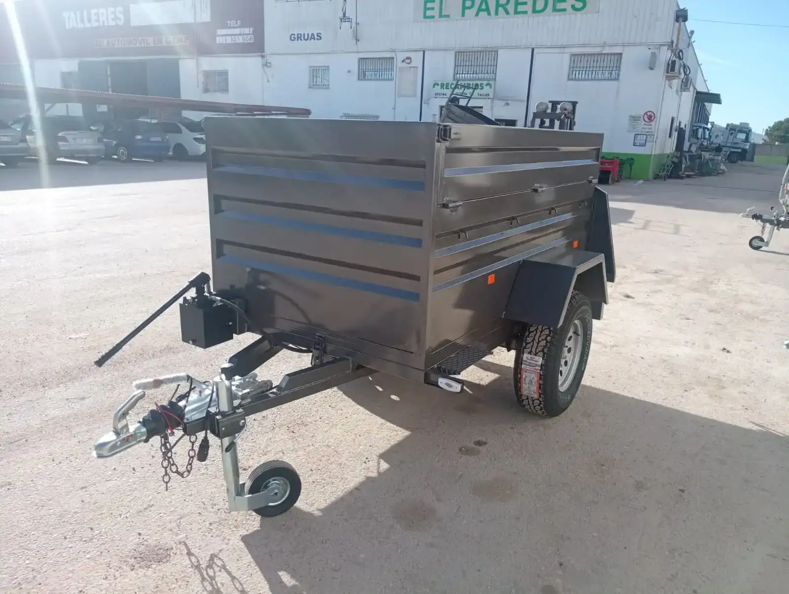 Remolque basculante todoterreno 1 eje 2200x1300x600+300 - vista 1