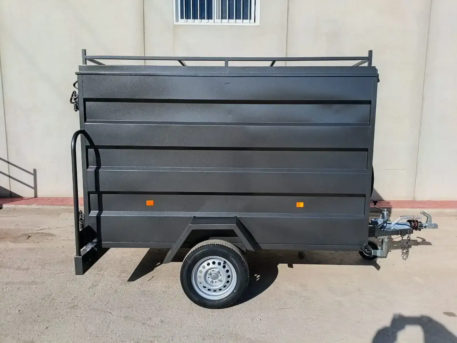 Remolque furgón 1 eje 2400x1400x1400 - vista 6