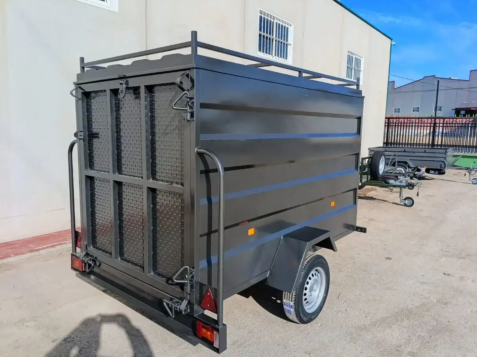 Remolque furgón 1 eje 2400x1400x1400 - vista 7