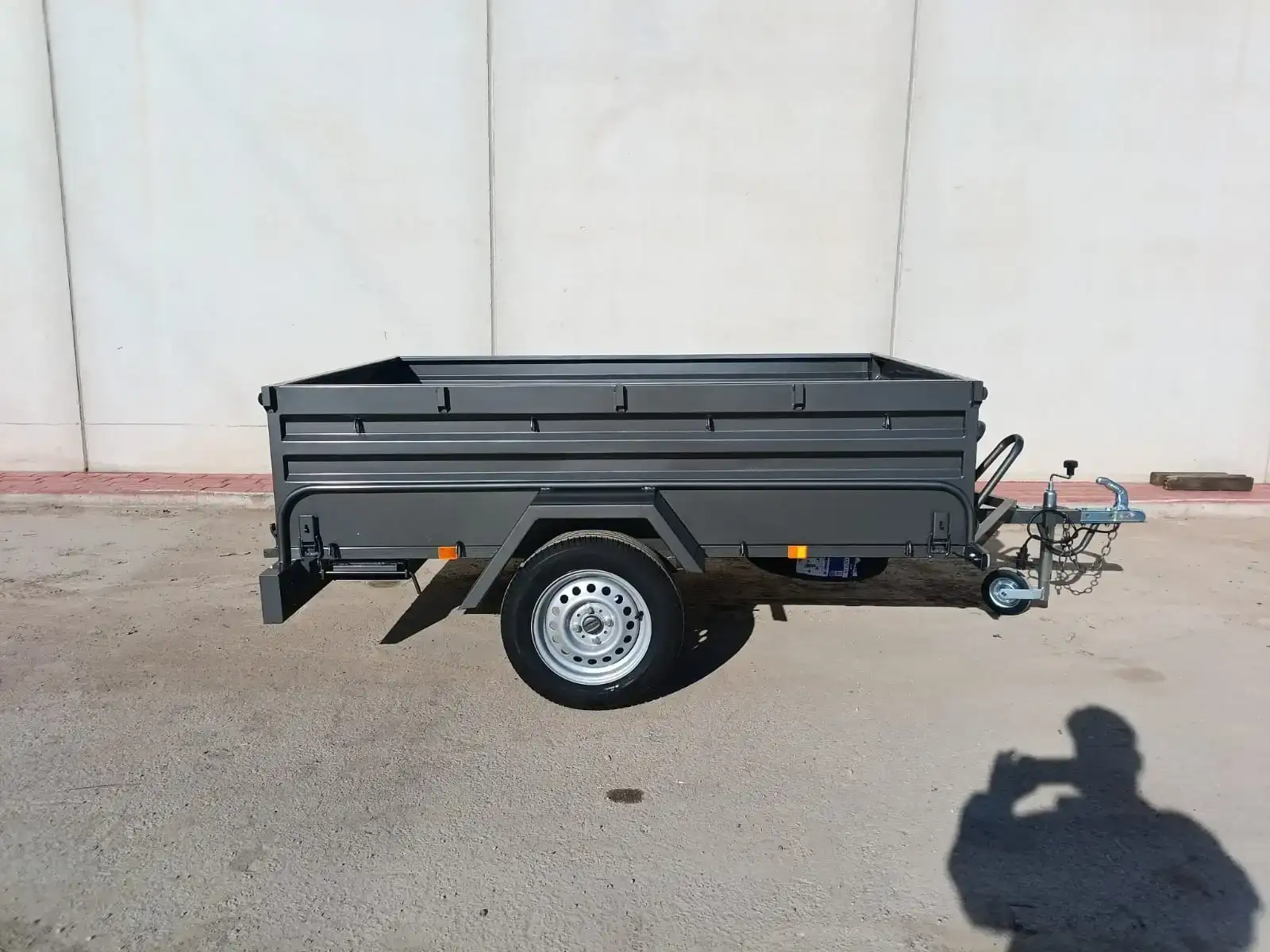 Remolque porta motos + carga 2200x1400x500 - vista 2