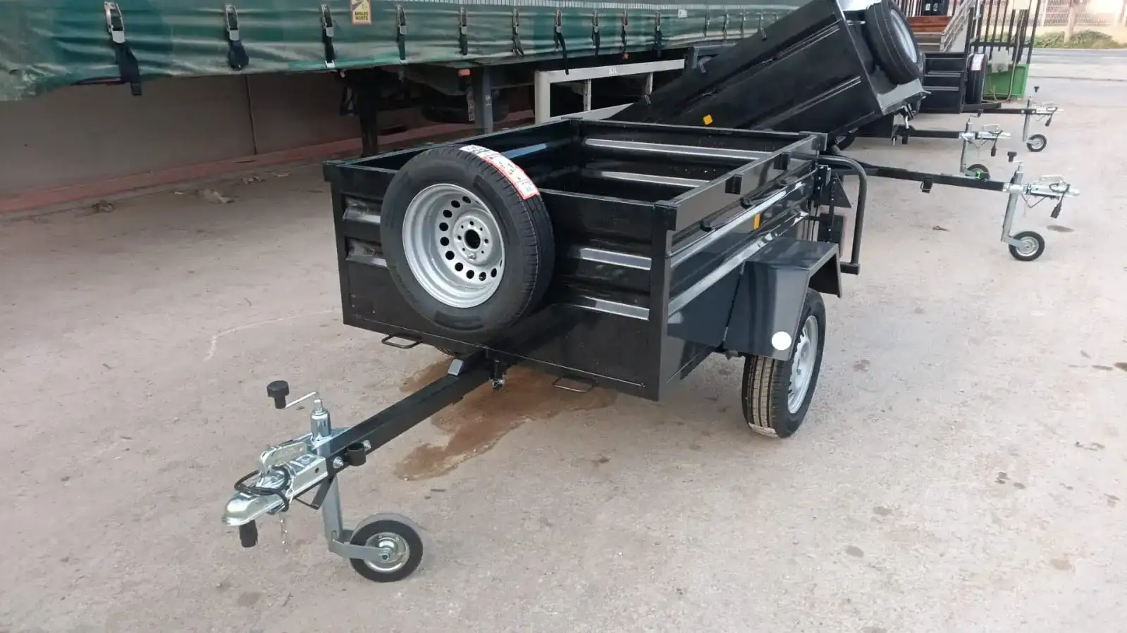 Remolque semibasculante 1 eje 1550x1200x520 - vista 2