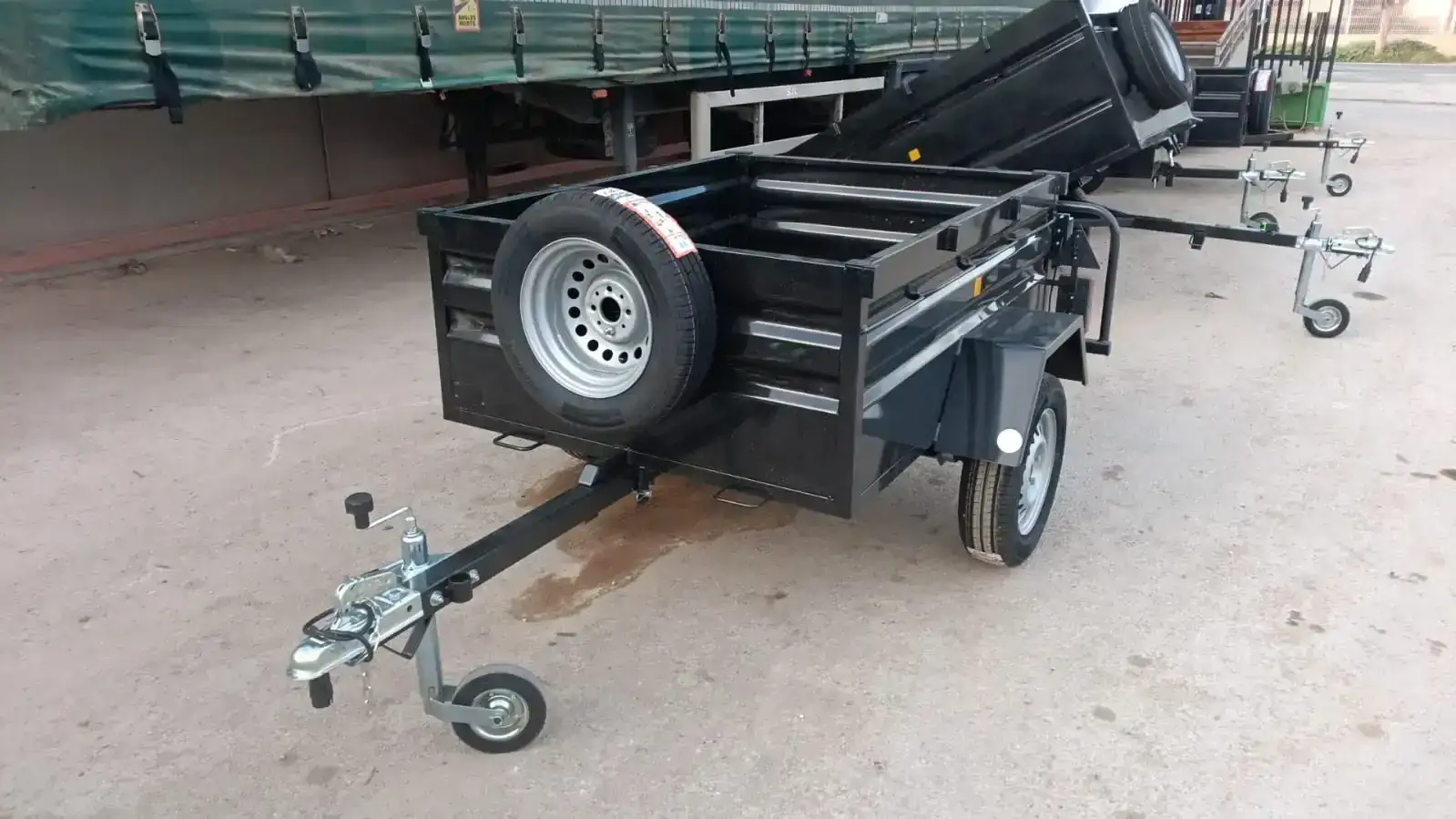 Remolque semibasculante 1 eje 1550x1200x520 - vista 2