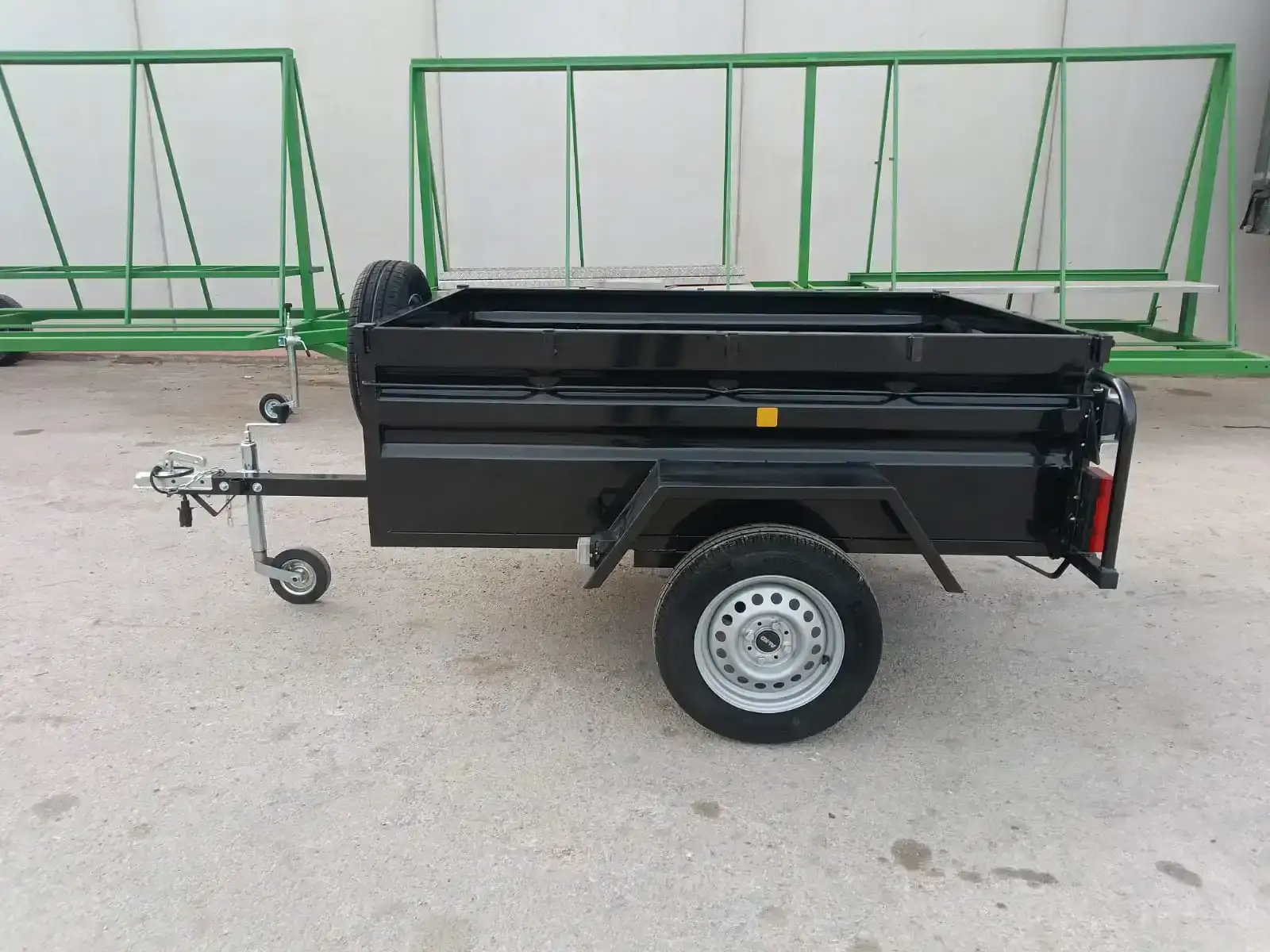 Remolque semibasculante 1 eje 1800x1300x520 - vista 6