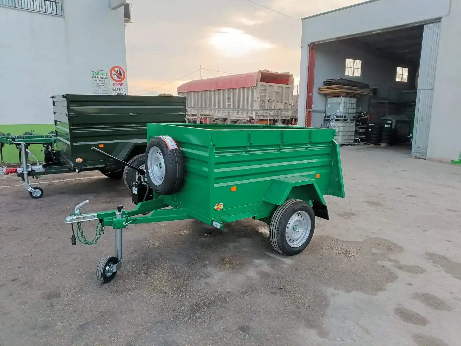 Remolque basculante 1 eje 1800x1300x600 - vista 6