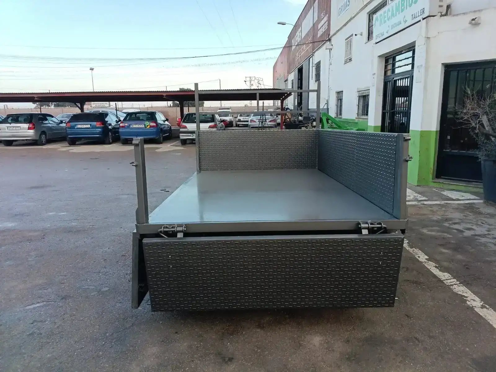 Remolque basculante 2 ejes 2600x1600X500 - vista 14