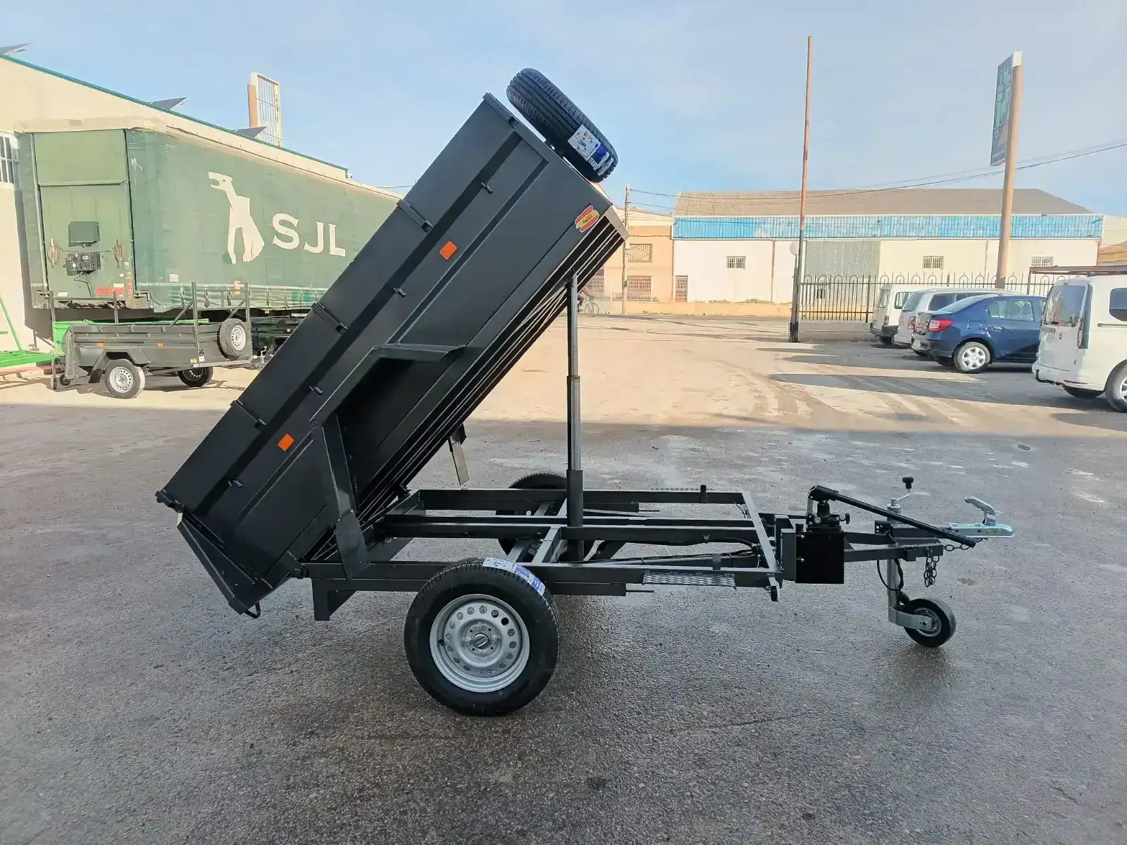 Remolque basculante 1 eje 2000x1300x500 - vista 1
