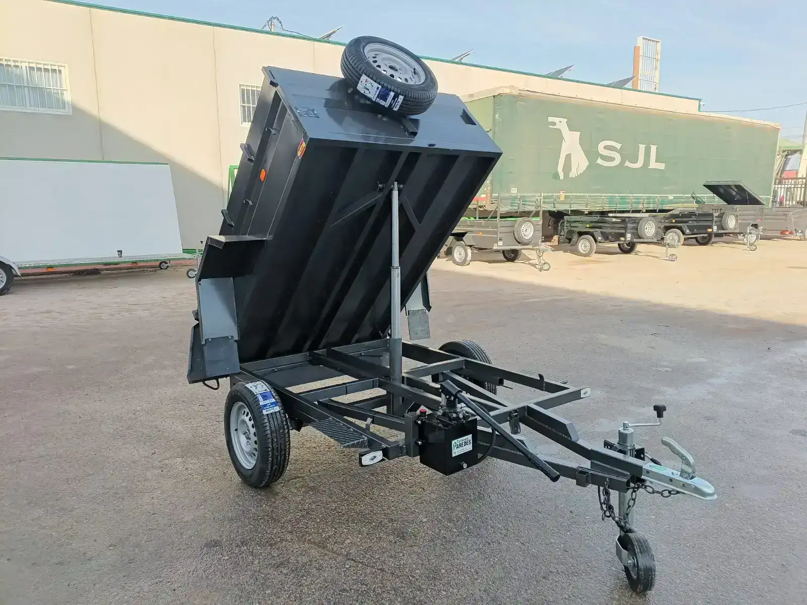 Remolque basculante 1 eje 2000x1300x500 - vista 8