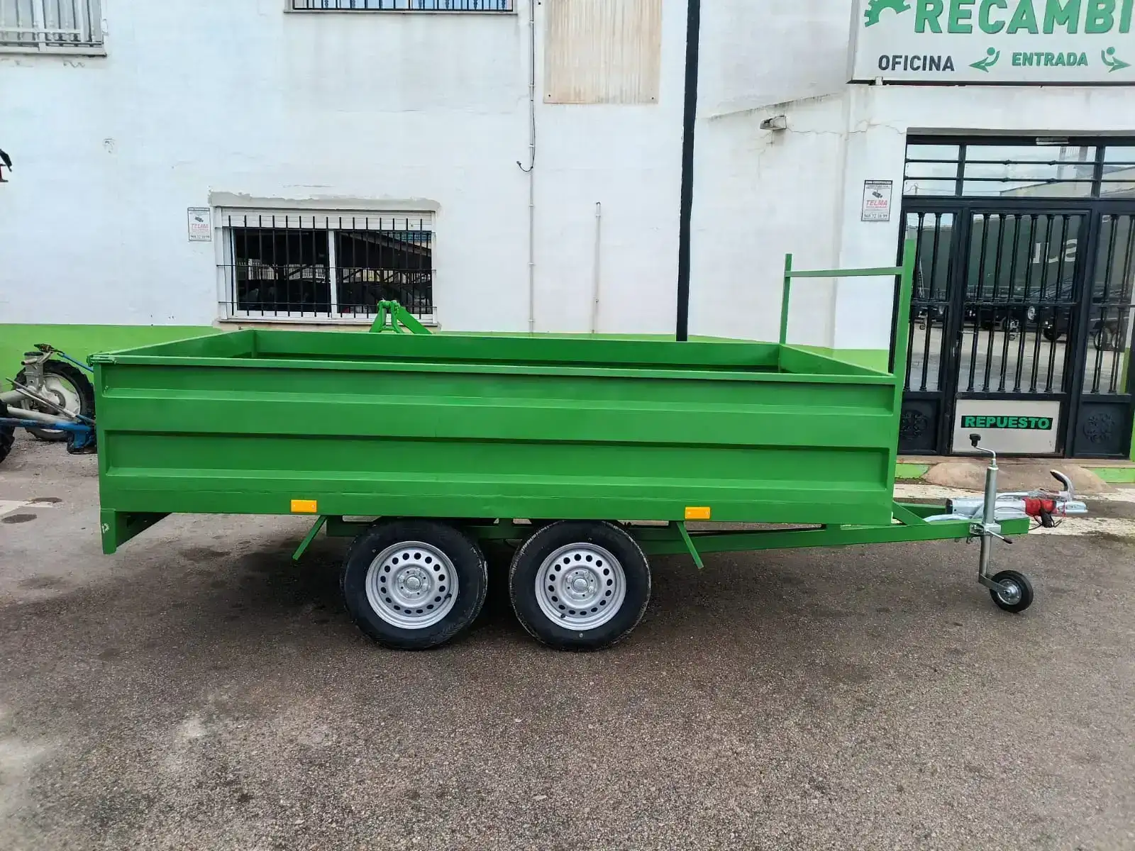 Remolque caja fija 2 ejes 3000x1600x500 - vista 1