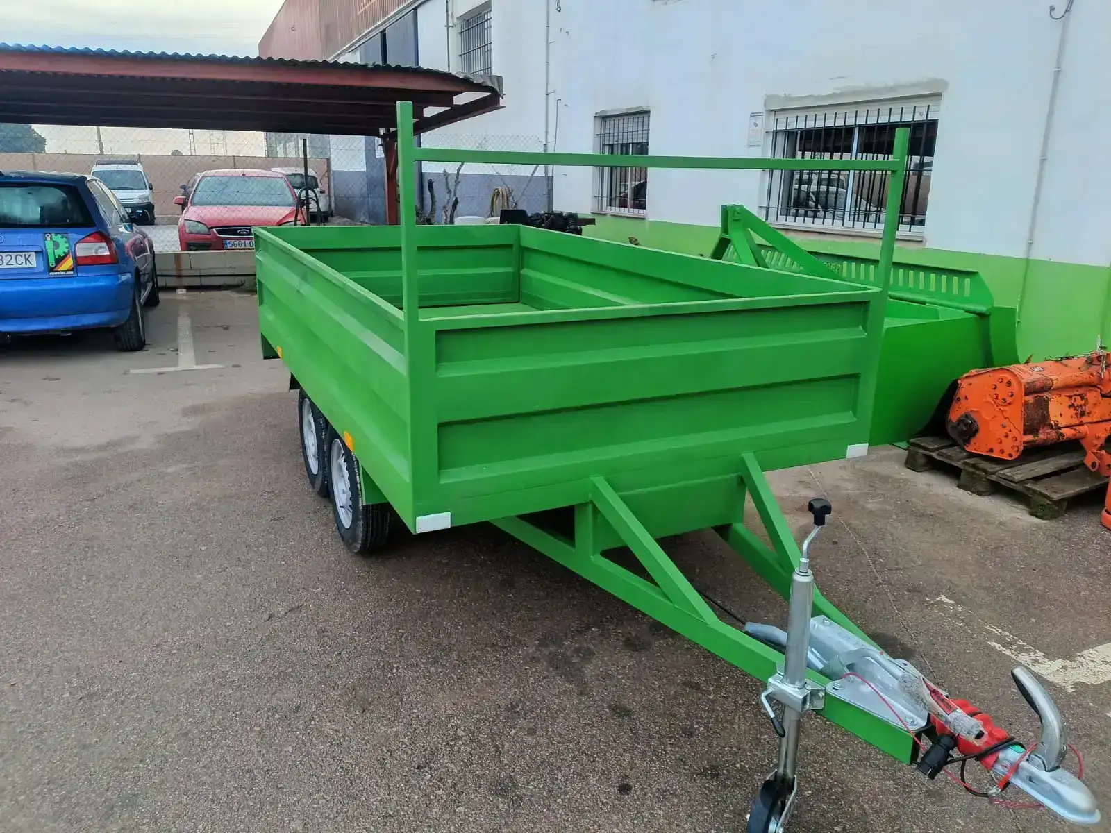 Remolque caja fija 2 ejes 3000x1600x500 - vista 4
