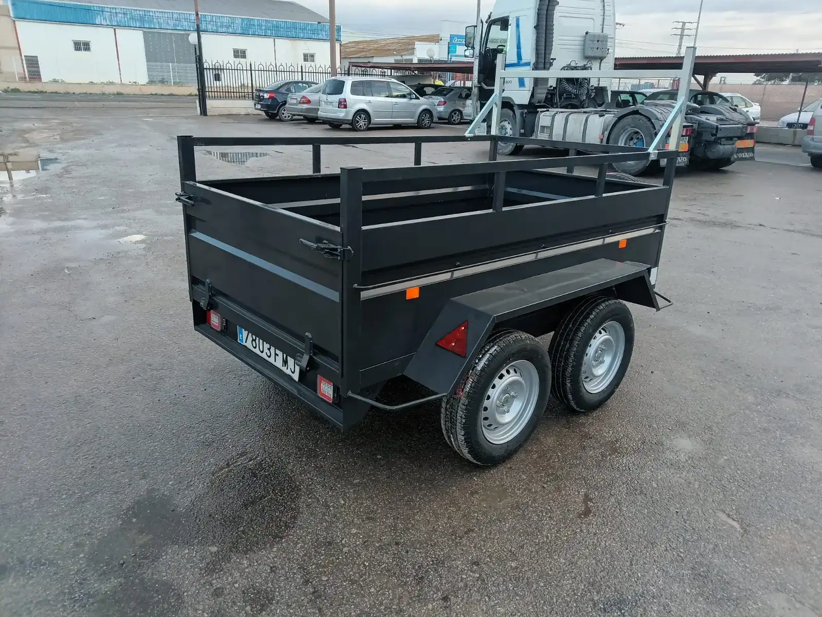 Remolque caja fija 22000x1300x500+200 2 ejes - vista 2