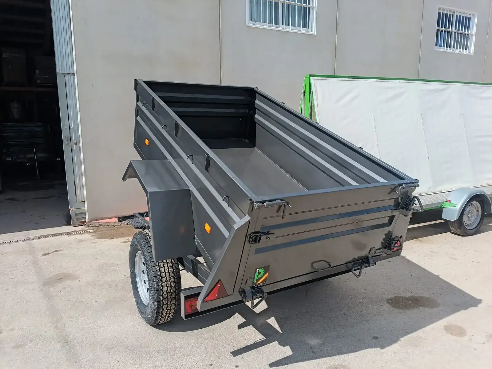 Remolque basculante todoterreno 2200x1300x600 - vista 2