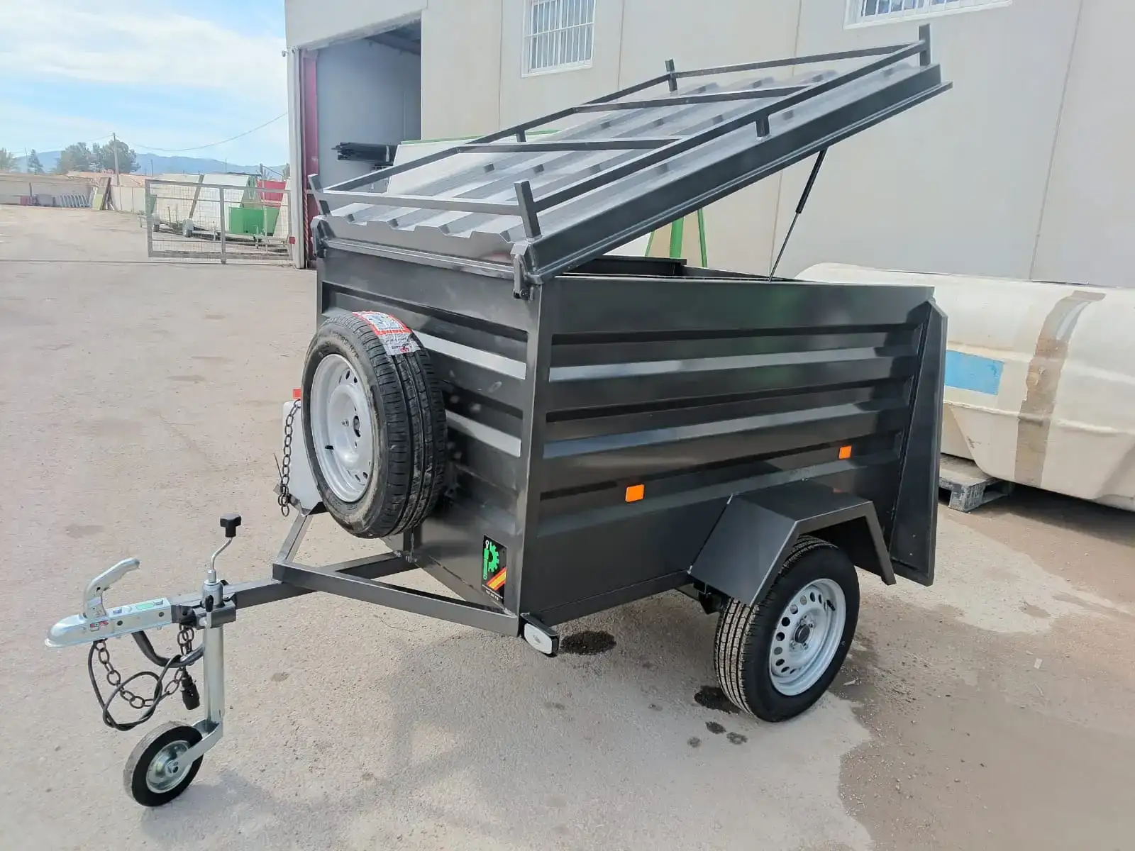 Remolque para perros de 2 compartimentos 1700x1200x800 - vista 4