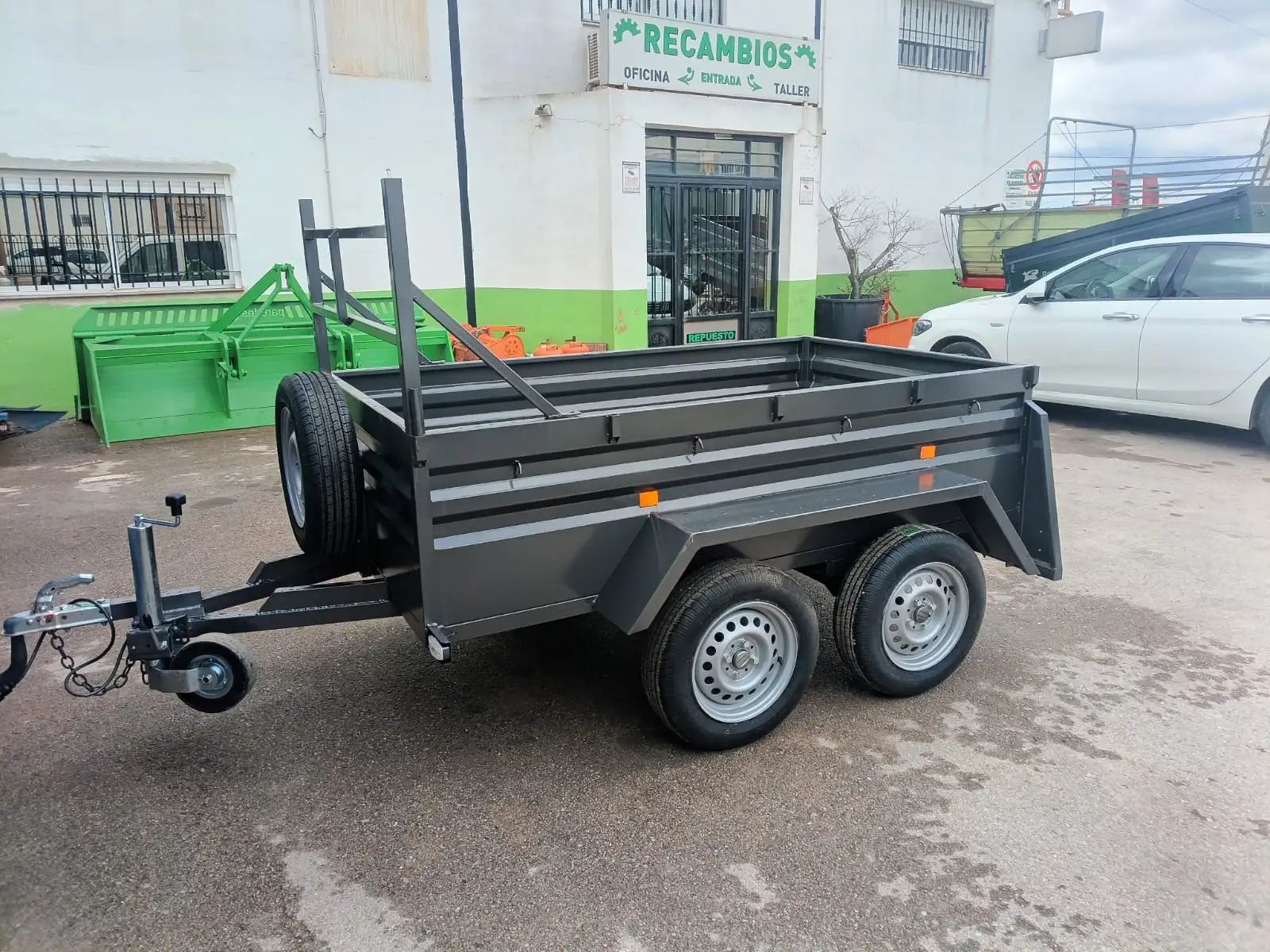 Remolque caja fija 2200x1300x500 s/f - vista 4