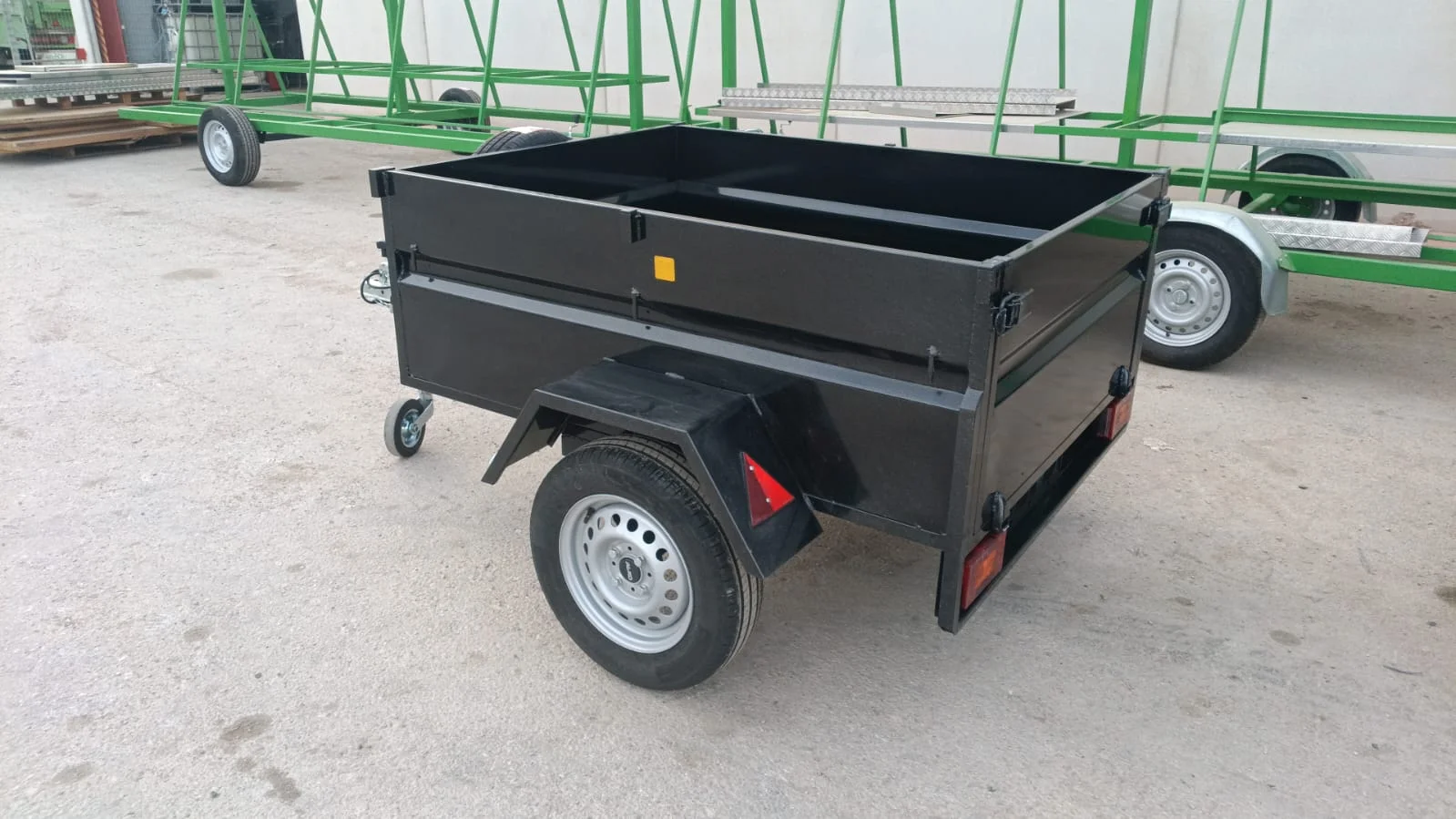 Remolque caja fija 1550x1200x500 - vista 2