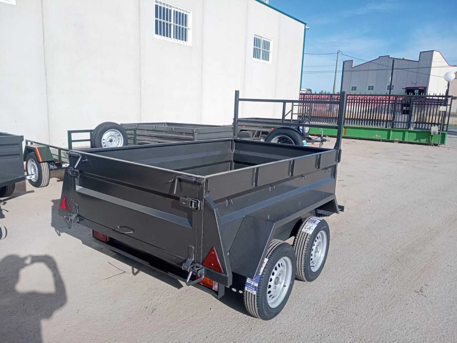 Remolque basculante hidráulico 2200x1400x500 - vista 7