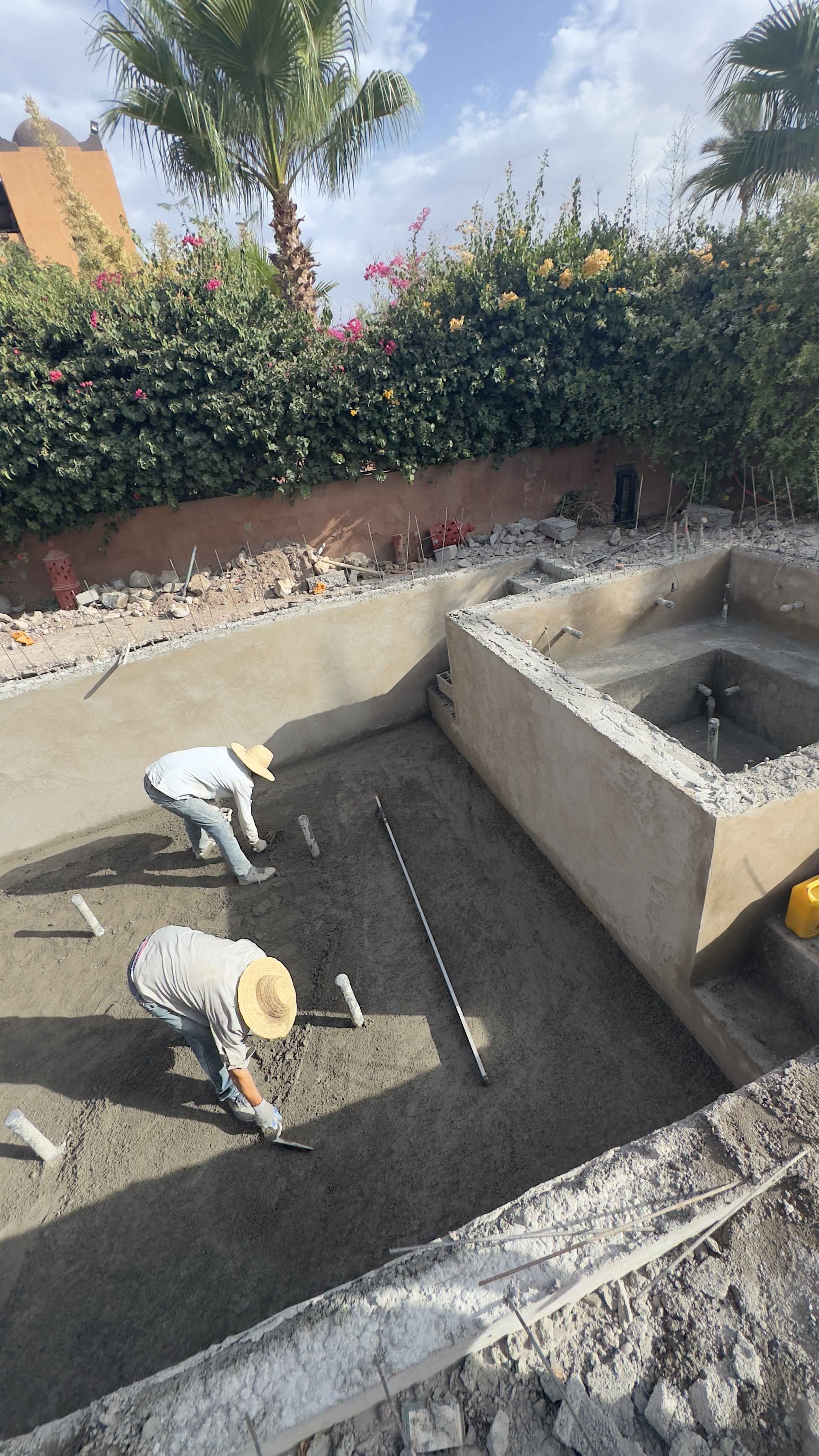 BAT: Travaux de construction piscine, Villa MALAK, Marrakech.