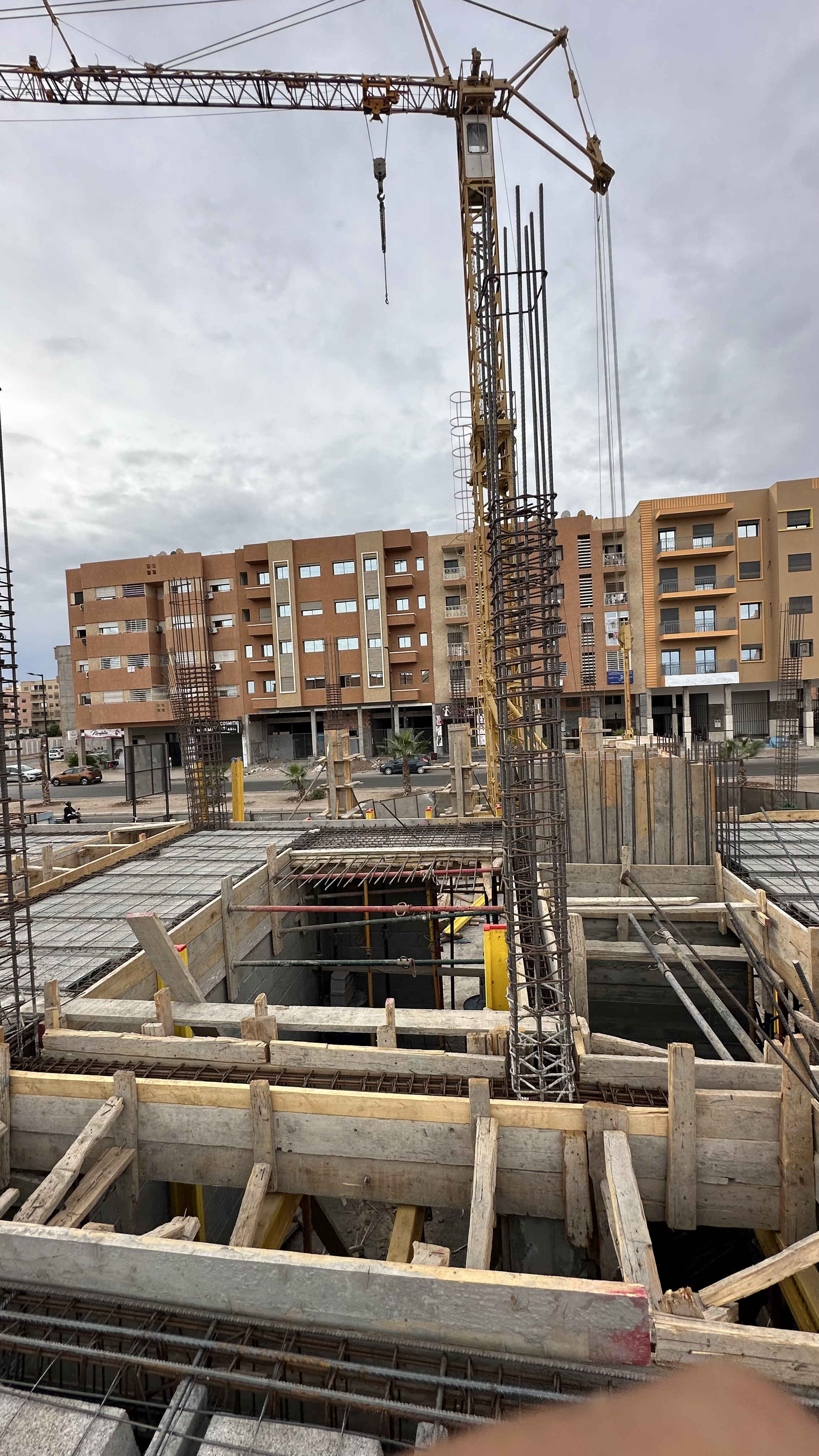 BAT: Travaux de construction BA, immeuble RAHMA R+5, Marrakech.