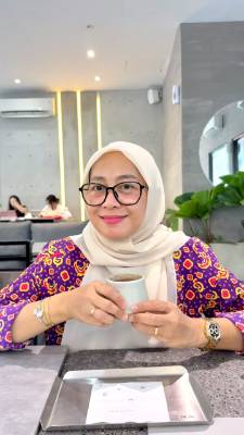 Foto Desniyanti,S.Pd.,M.Pd