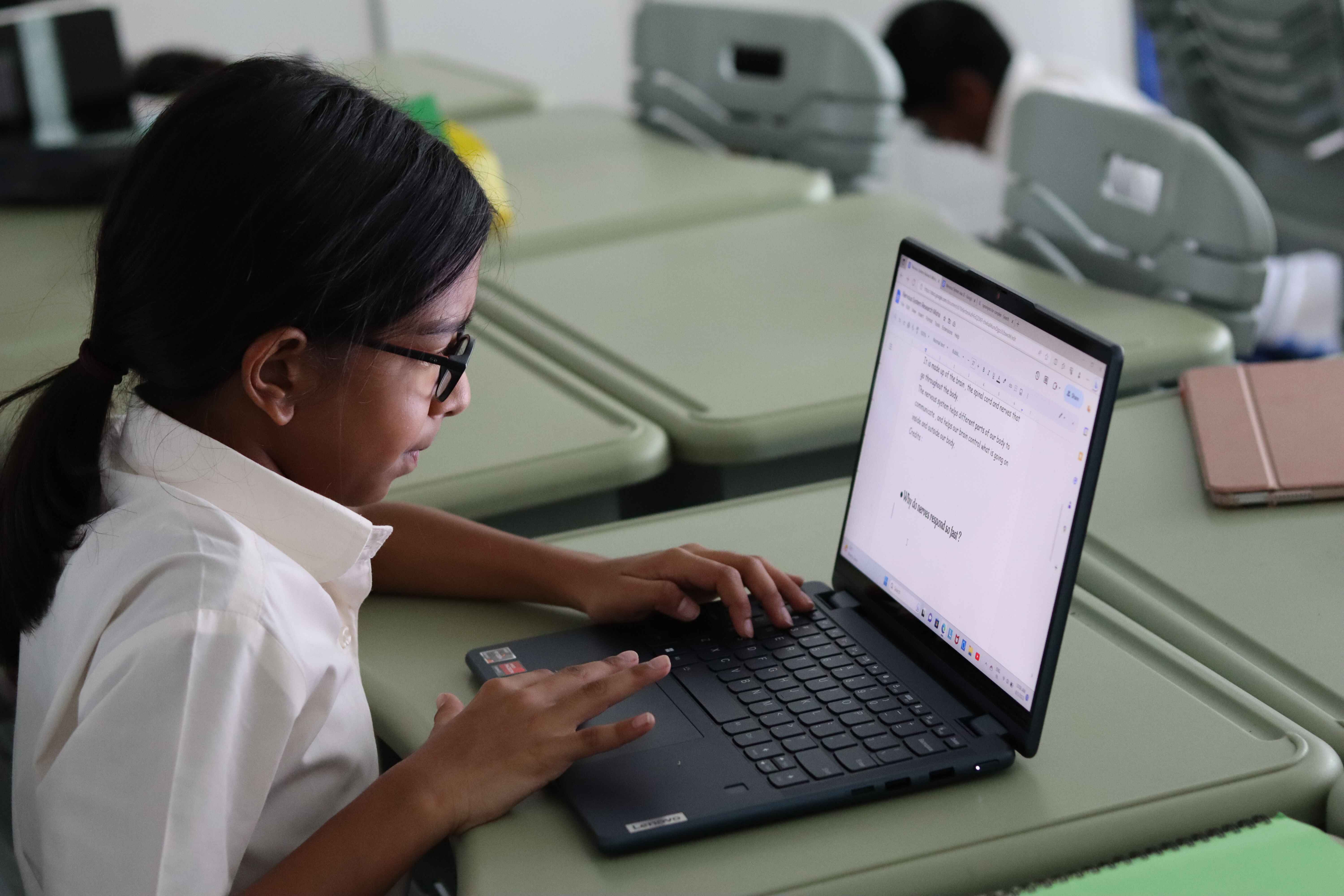 students collaborating on a project