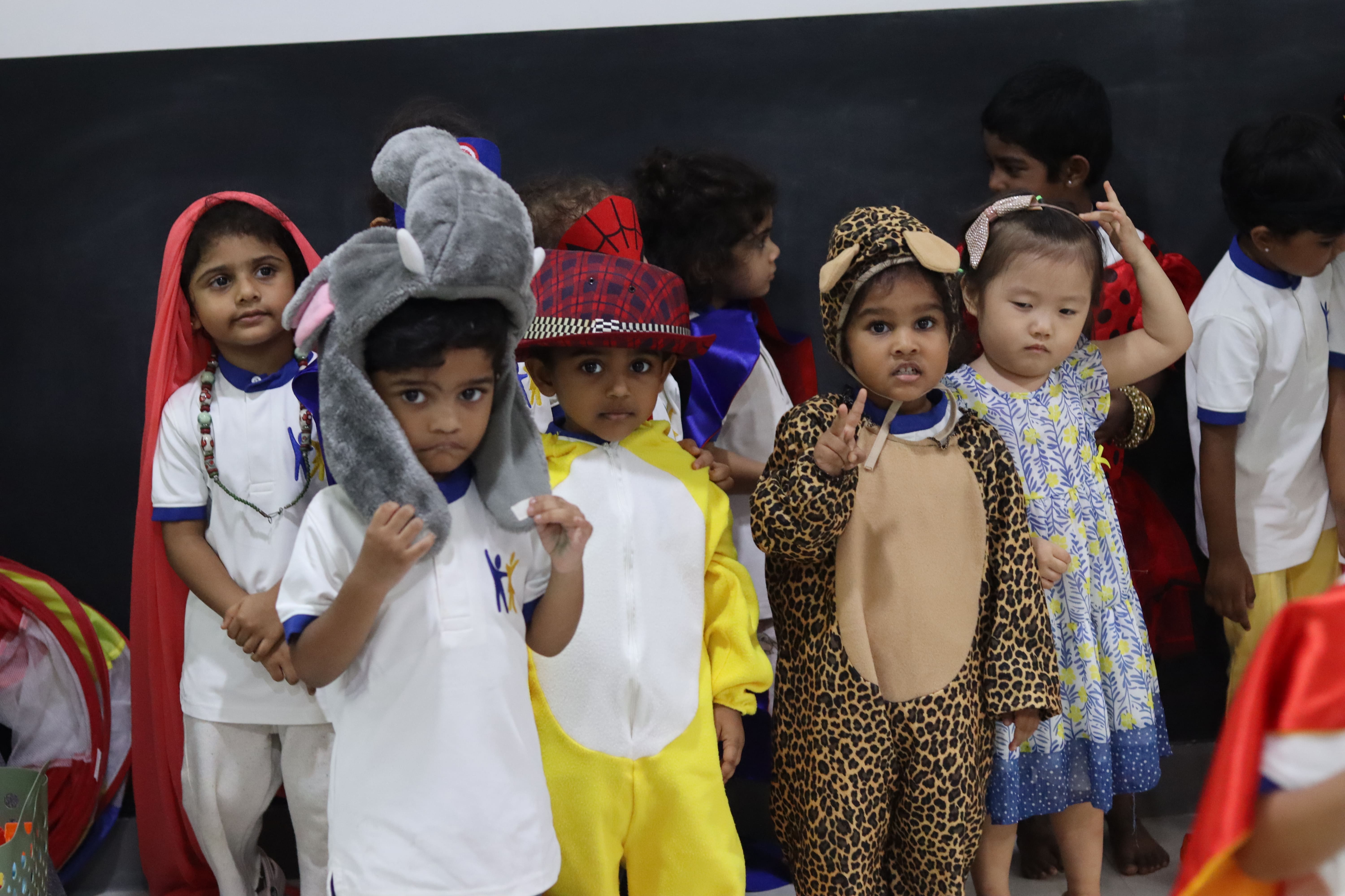 children learning together