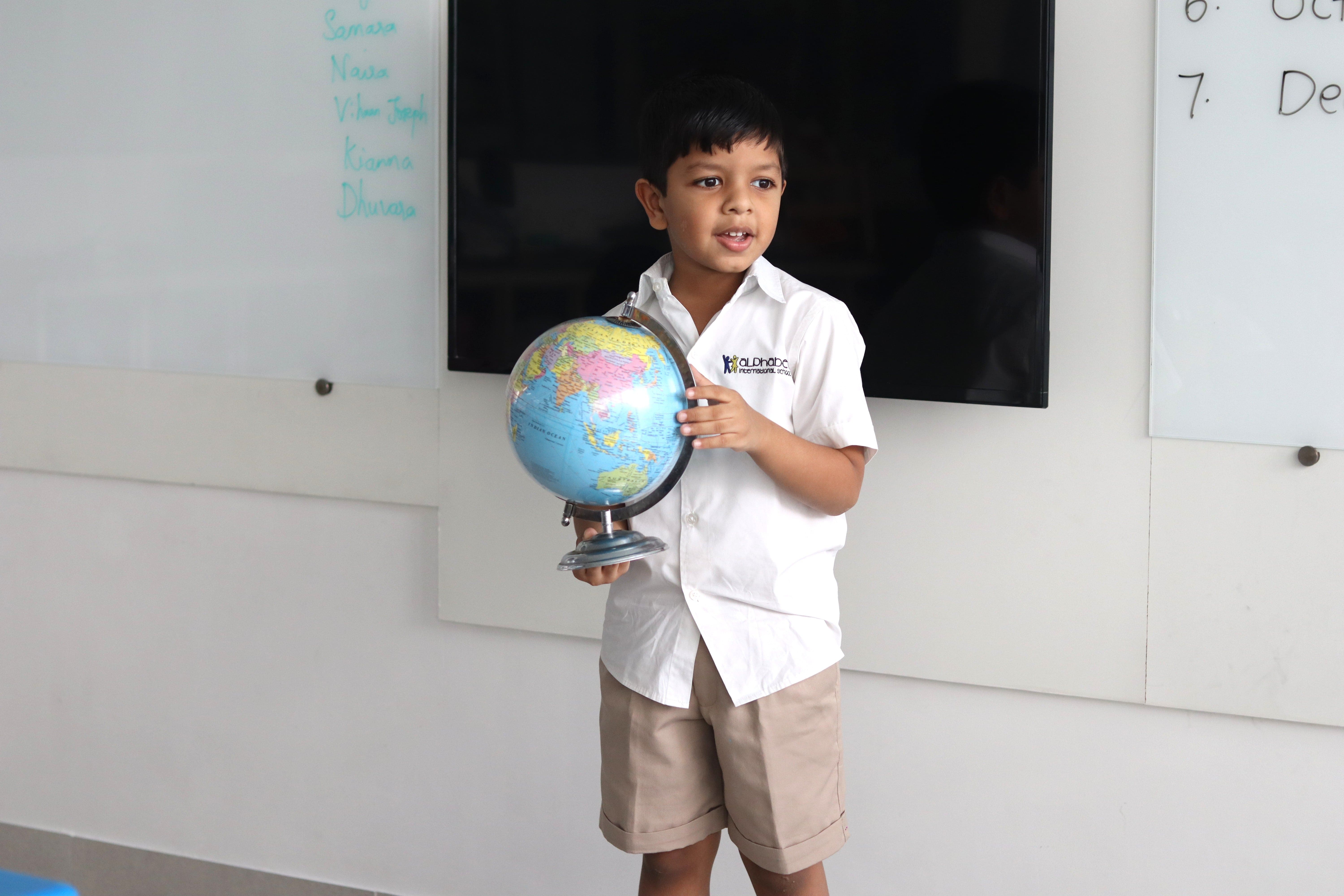 PYP students working on a community project