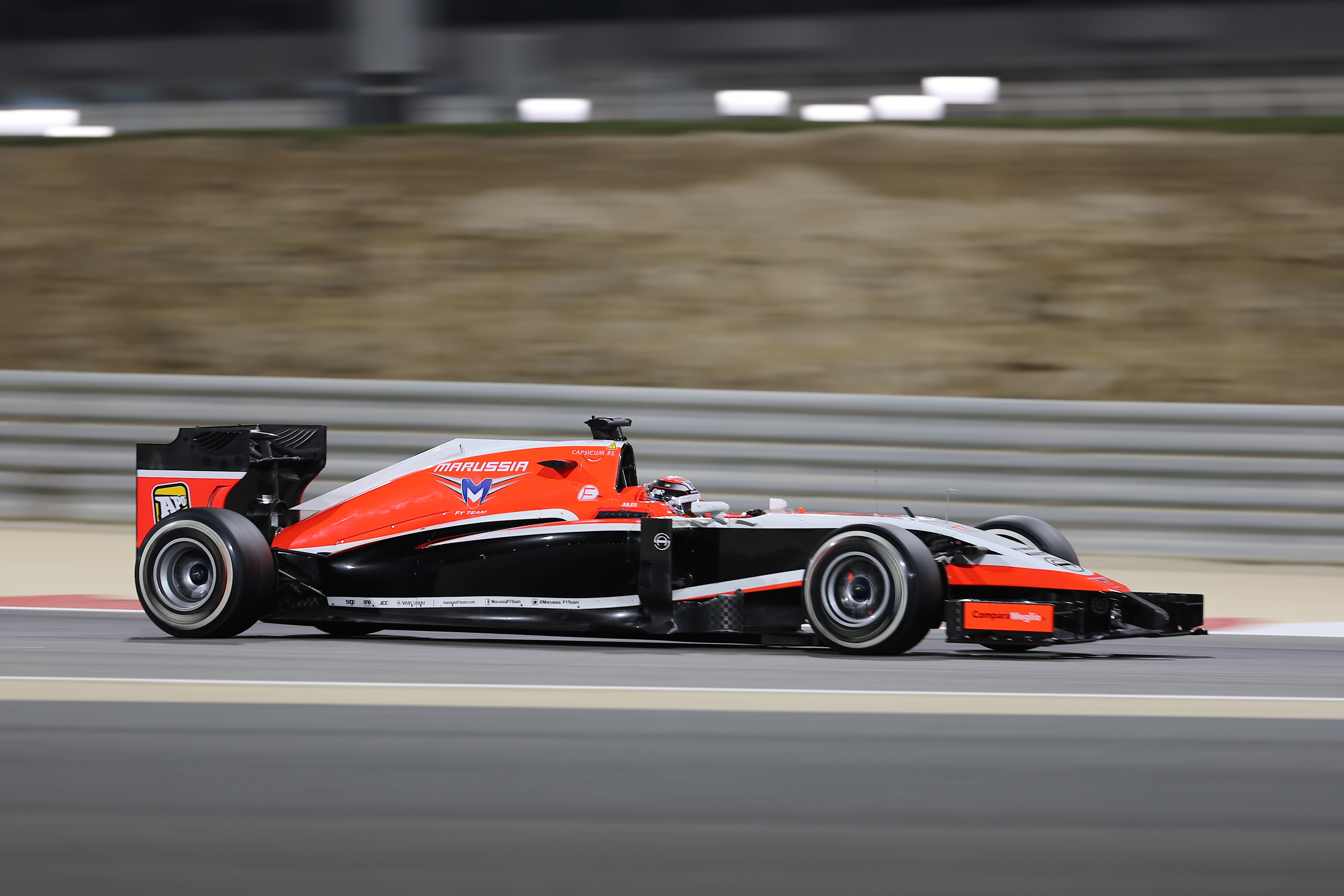 Jules Bianchi en Suzuka: la grúa, la lluvia y el coche de seguridad virtual