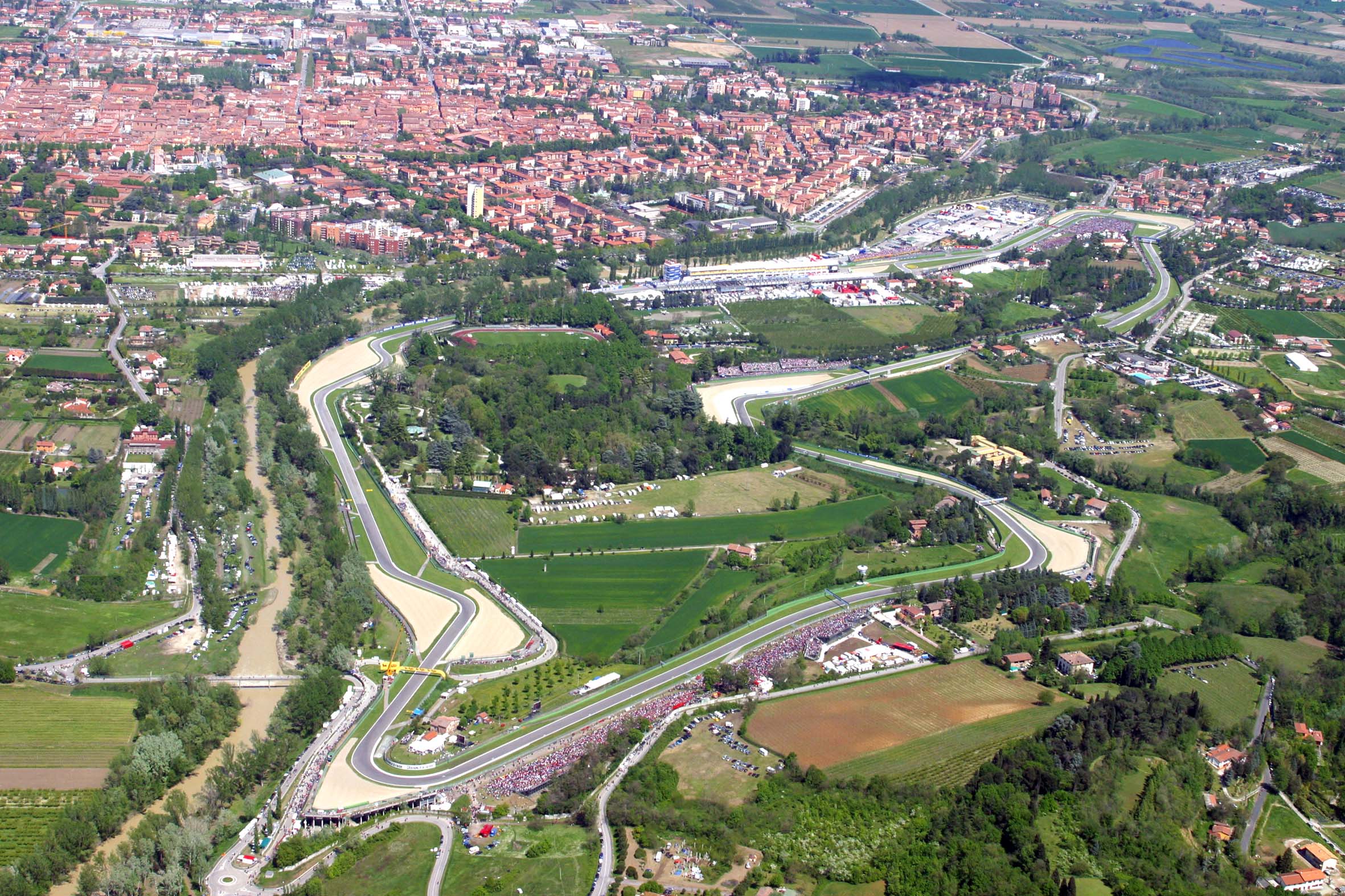Imola ya prepara aparcamientos para un Gran Premio que no está en el calendario