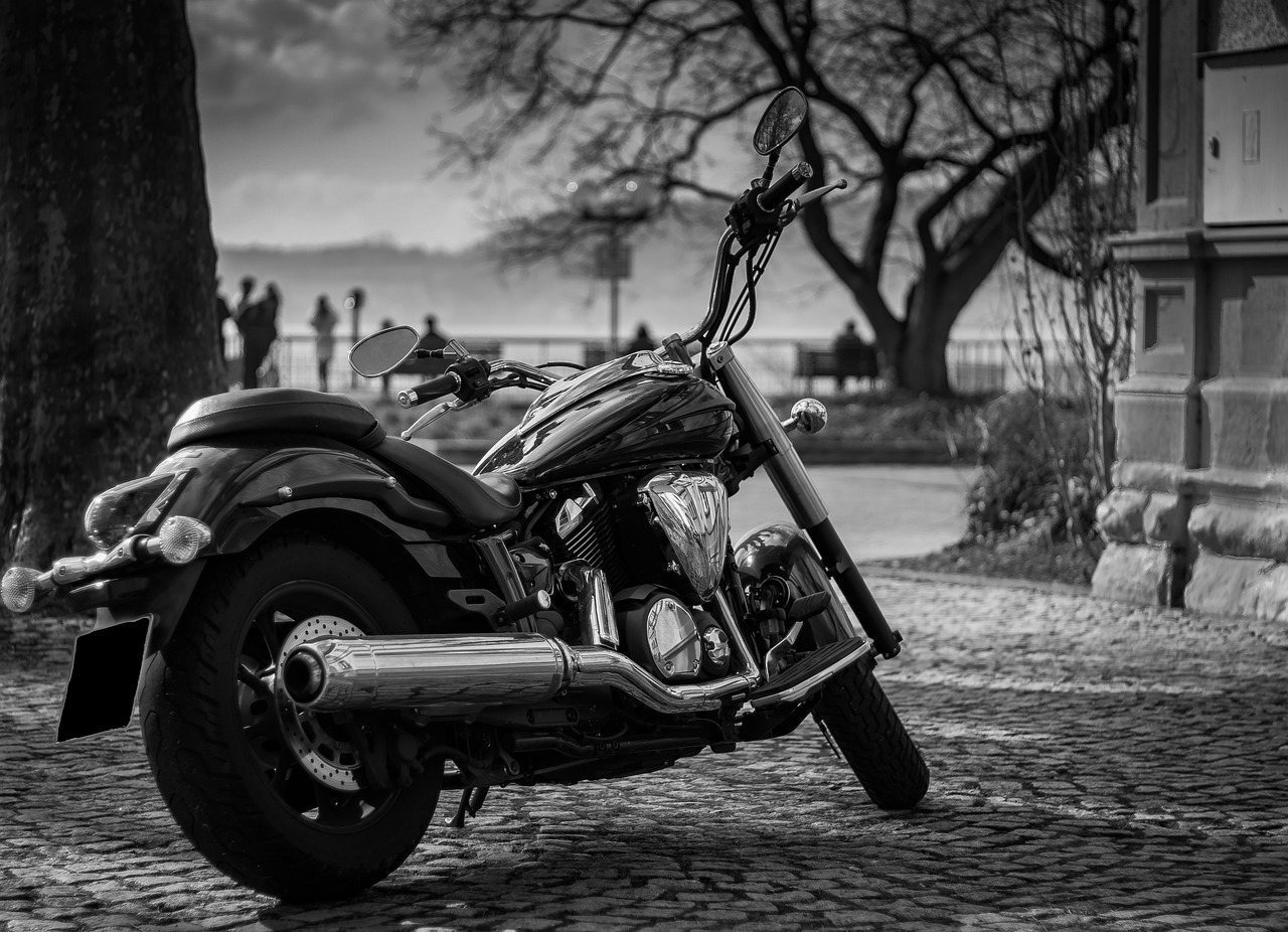 Qué cubre el seguro a terceros de la moto (y qué no)