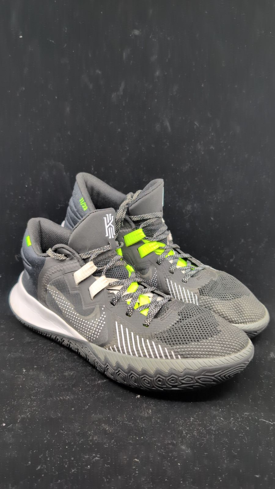 Nike Kyrie Flytrap 5 Smoke Grey Volt
