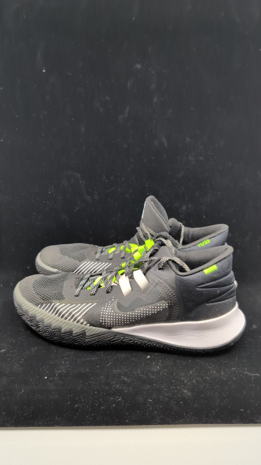 Nike Kyrie Flytrap 5 Smoke Grey Volt - Media 2