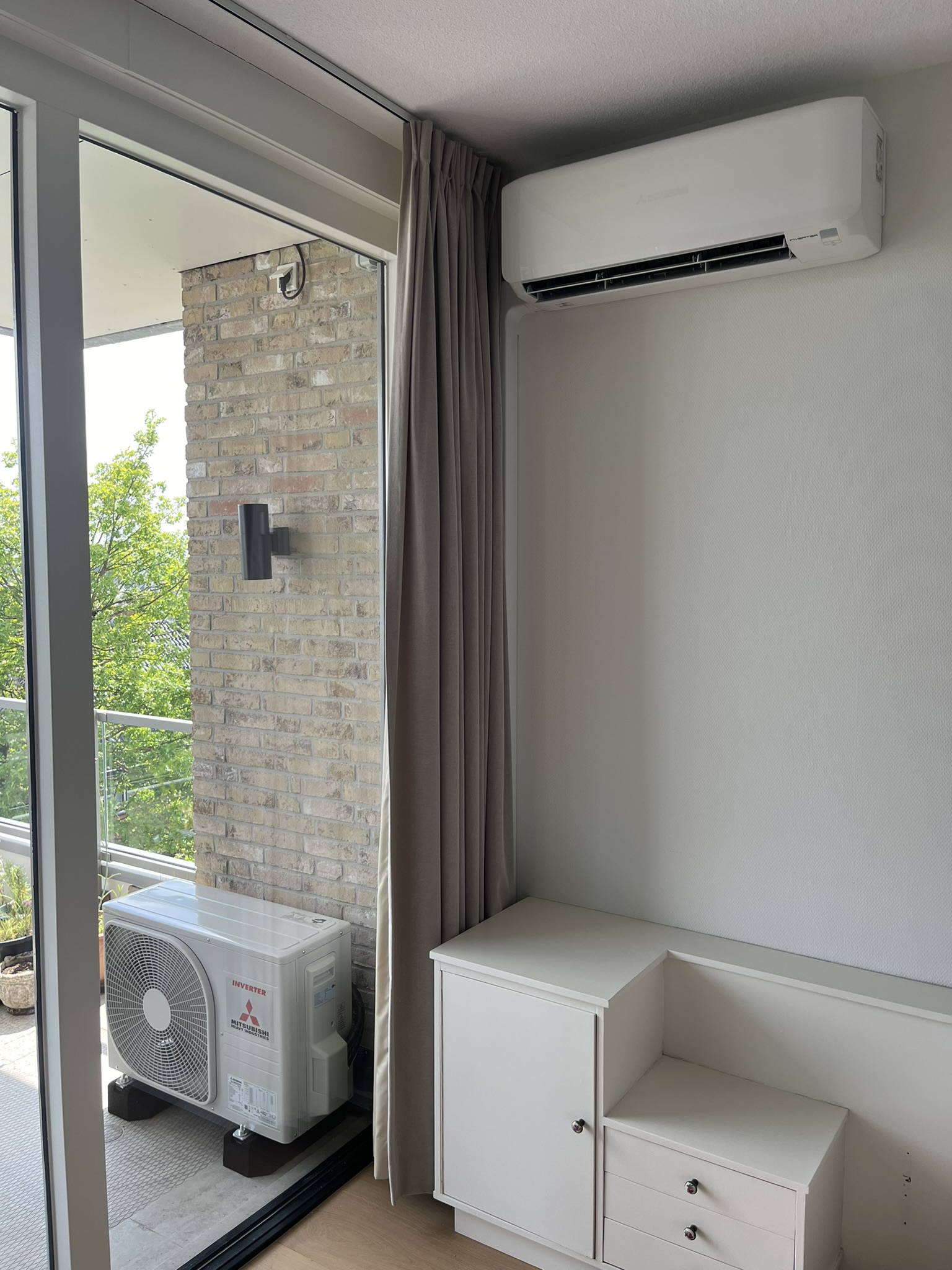 Slaapkamer koelen in appartement