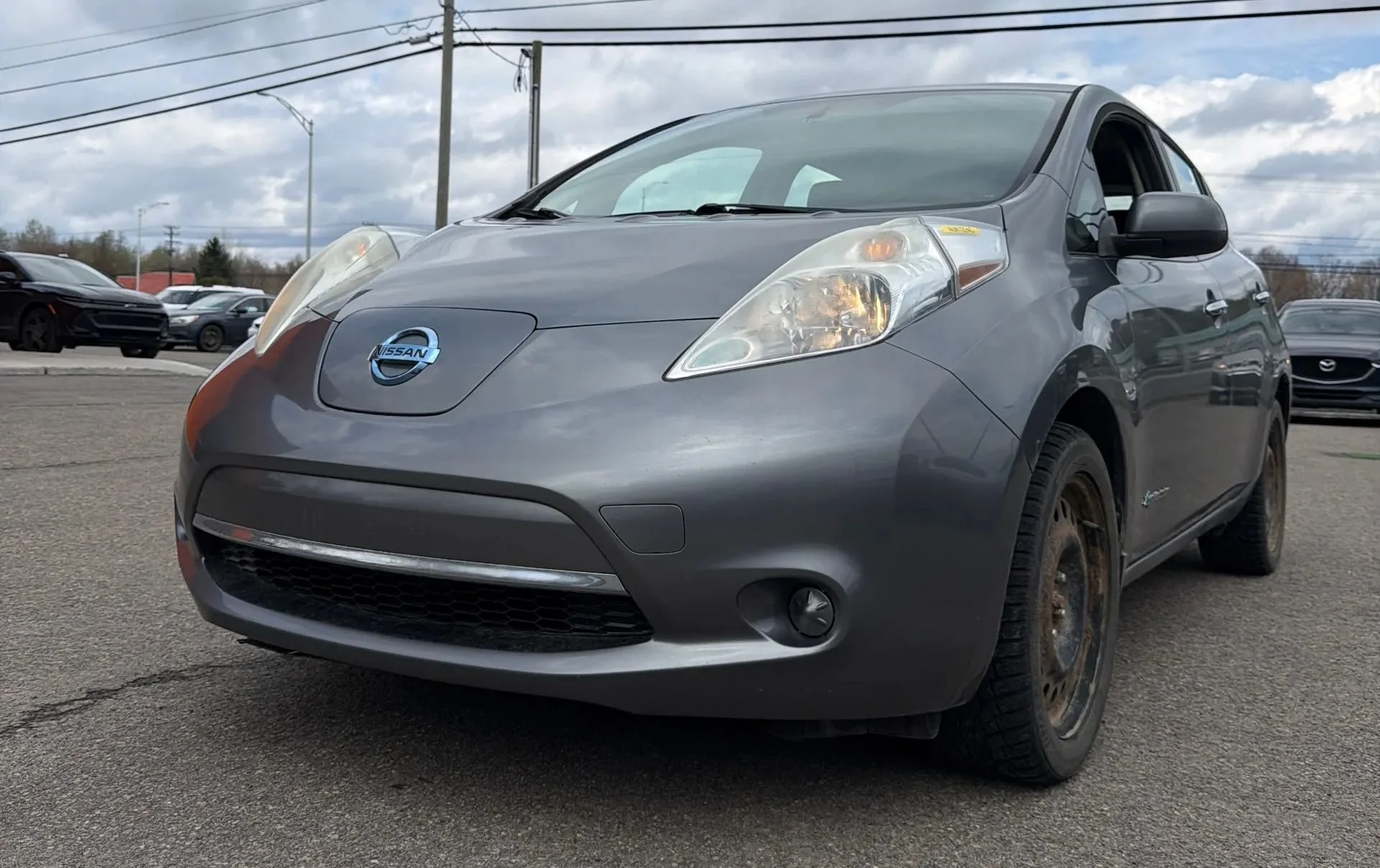2015 NISSAN Leaf SV