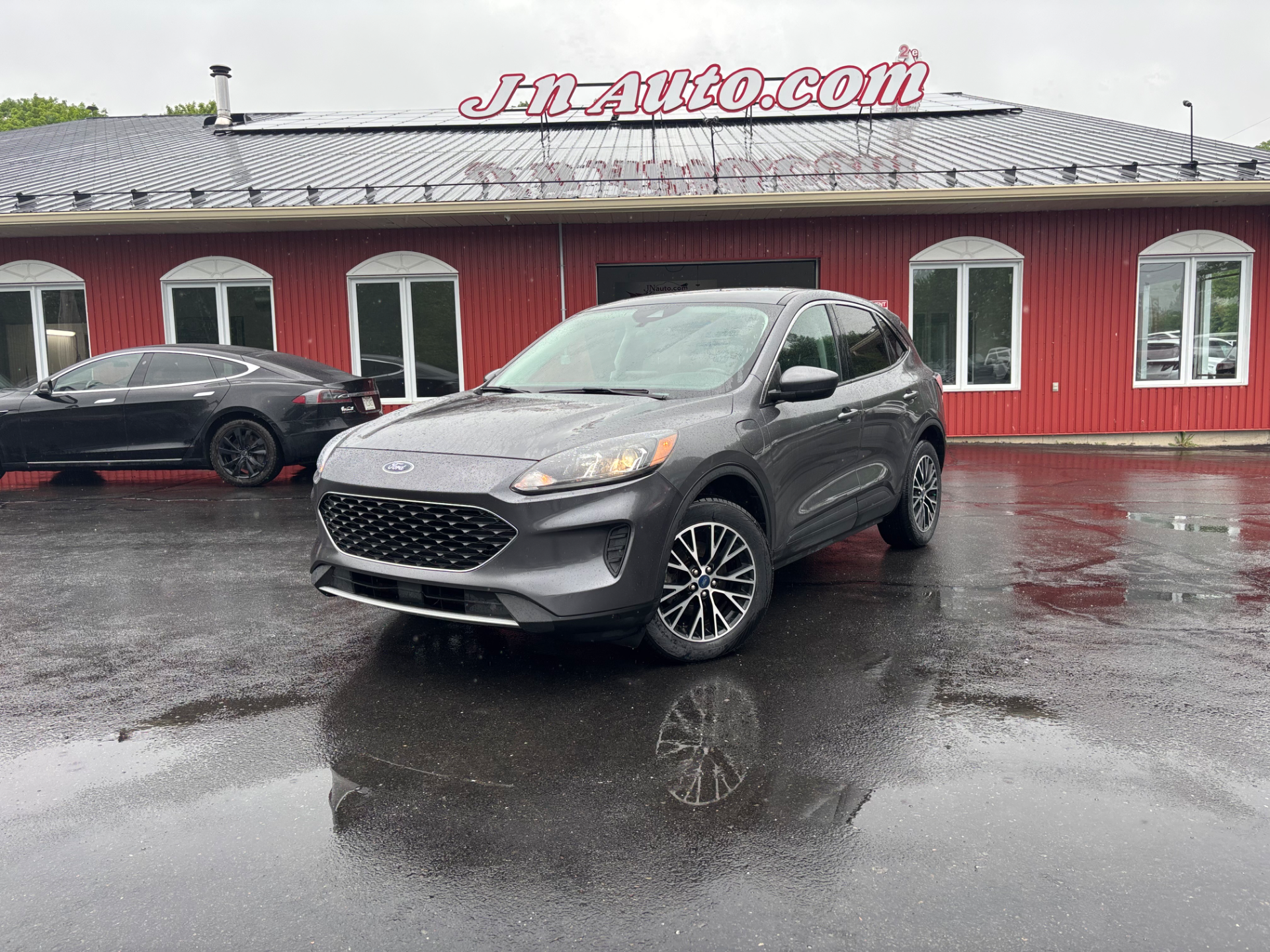 2021 FORD Escape SE Plug in hybrid